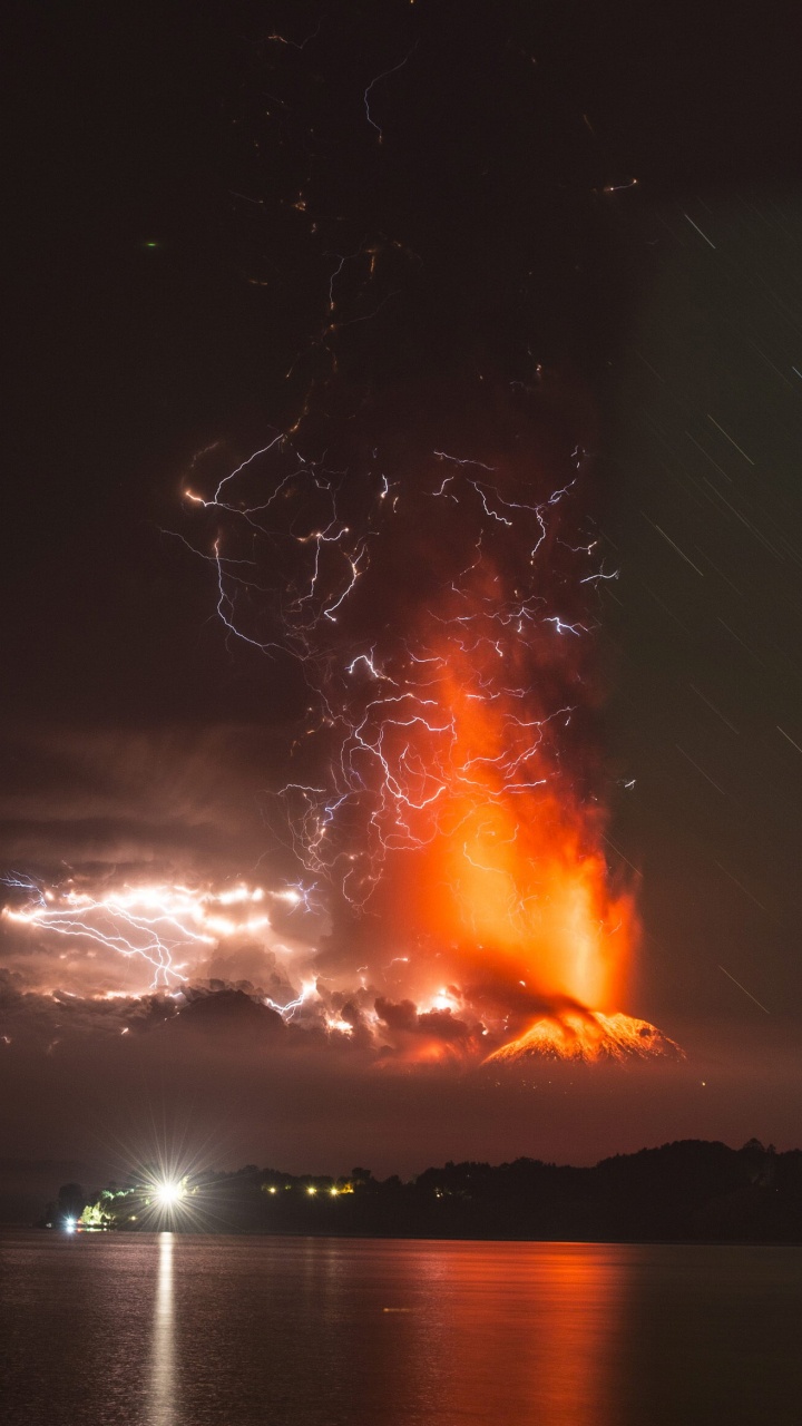 Calbuco, Vulkan, Villarrica, Hitze, Nacht. Wallpaper in 720x1280 Resolution