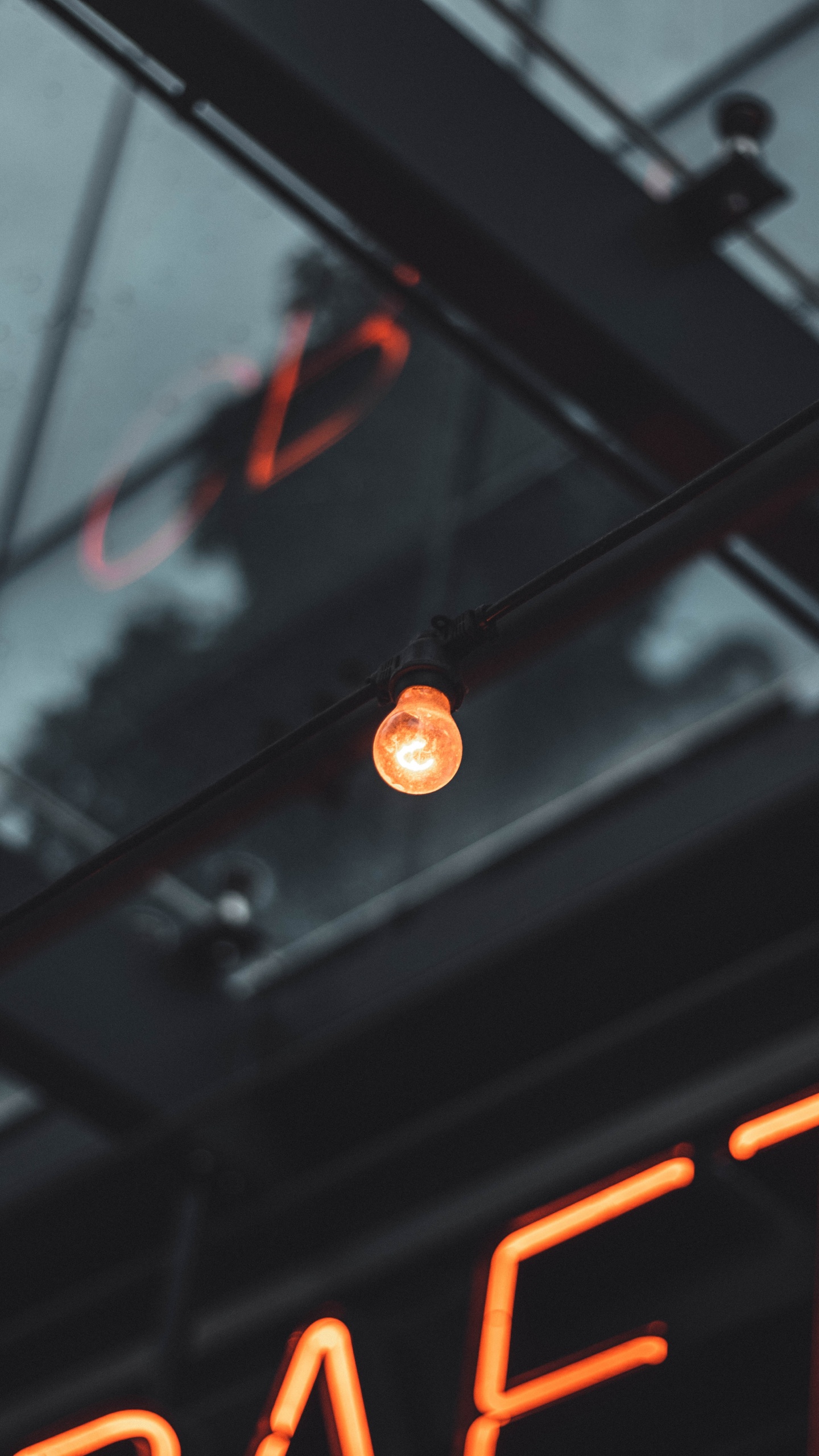 Black and Orange Digital Device. Wallpaper in 1440x2560 Resolution