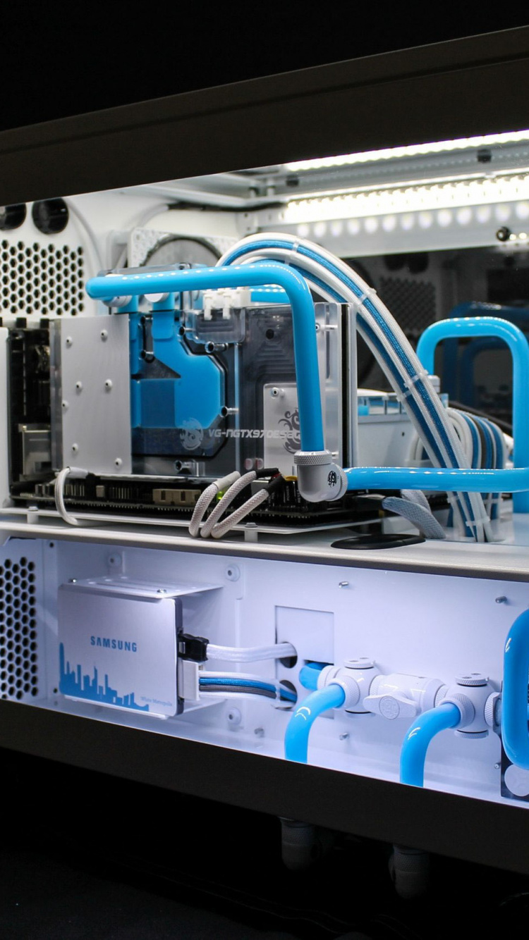 Moniteur D'ordinateur à Écran Plat Noir. Wallpaper in 750x1334 Resolution