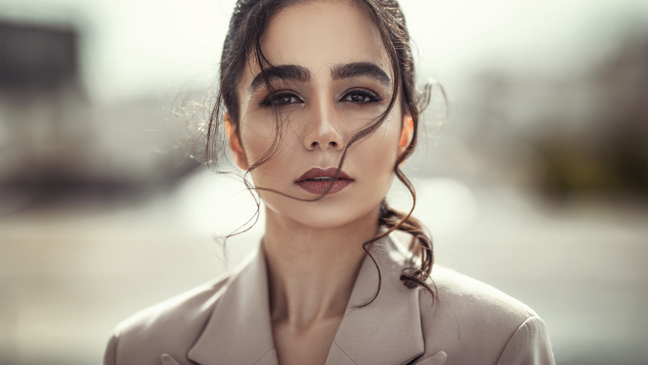 Face, Hair, Lip, Eyebrow, Facial Expression. Wallpaper in 1280x720 Resolution