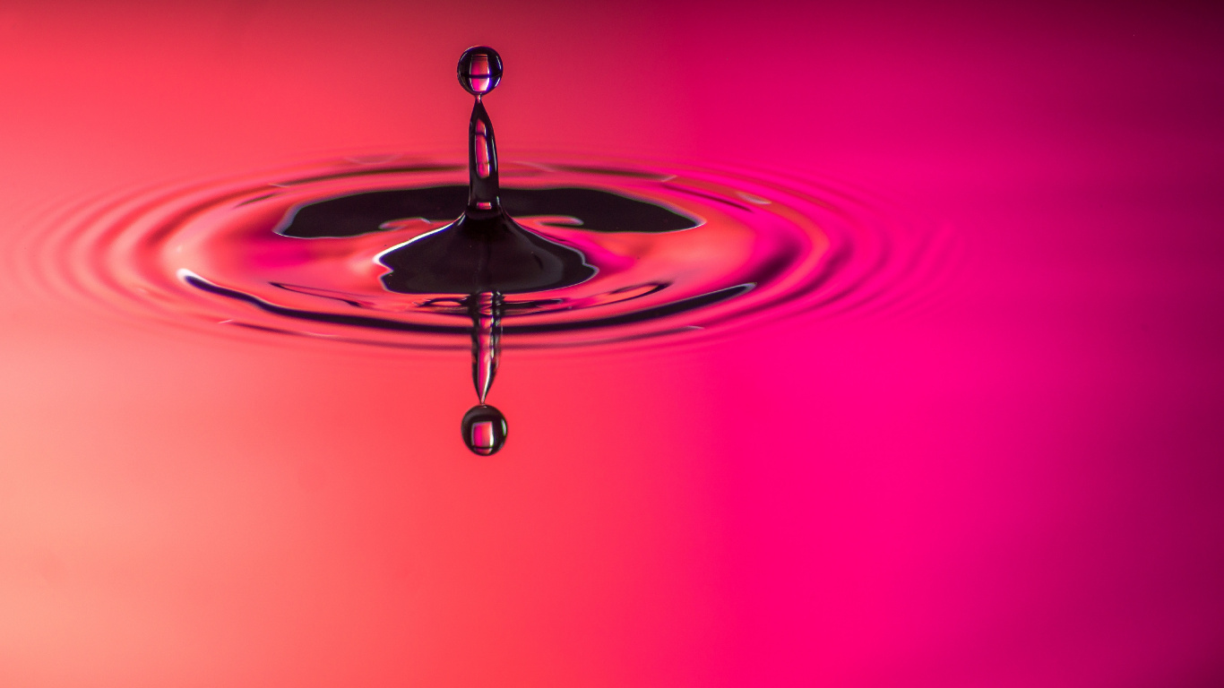 Wasser, Tropfen, Pink, Reflexion, Flüssigkeit. Wallpaper in 1366x768 Resolution