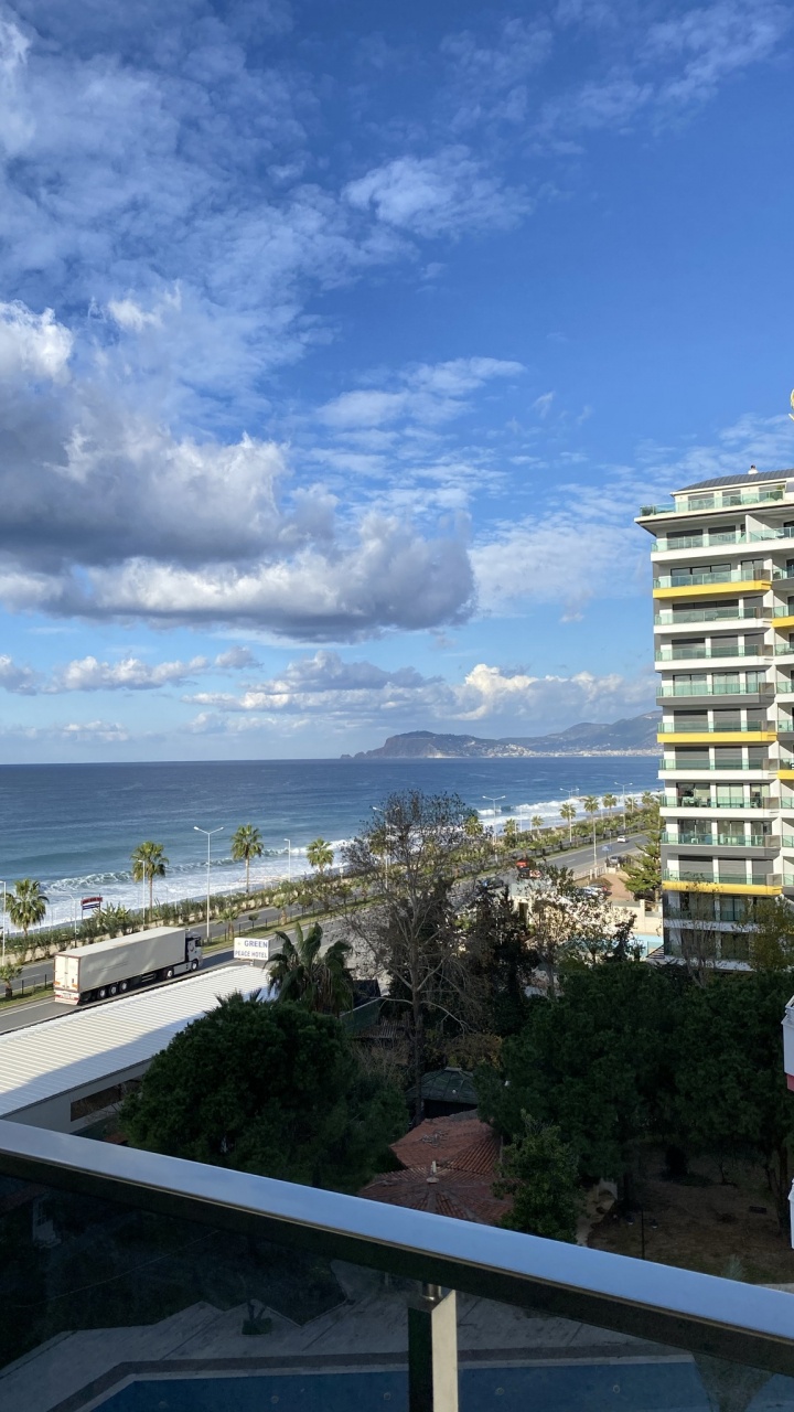 Condominio, Inmueble, Propiedad, Edificio, Agua. Wallpaper in 720x1280 Resolution