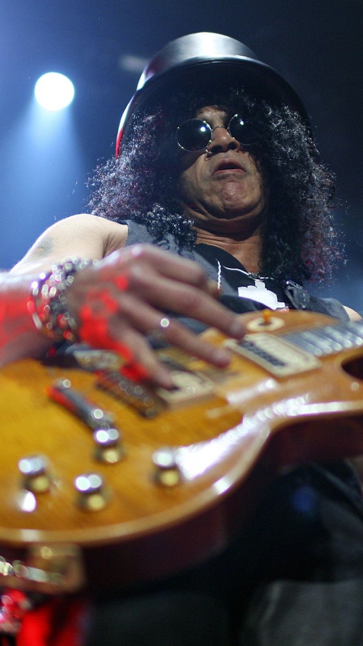 Guns N Roses, Guitar, Guitarist, String Instrument, Musical Instrument. Wallpaper in 720x1280 Resolution
