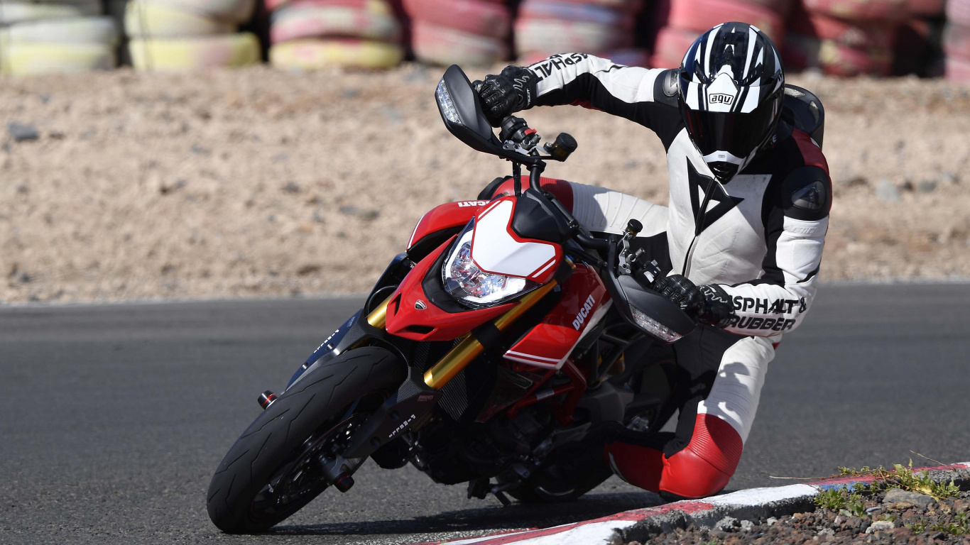 Motorcycle, 2019 Ducati Hypermotard 950, Ducati Hypermotard 950, Ducati, Ducati Desmosedici. Wallpaper in 1366x768 Resolution
