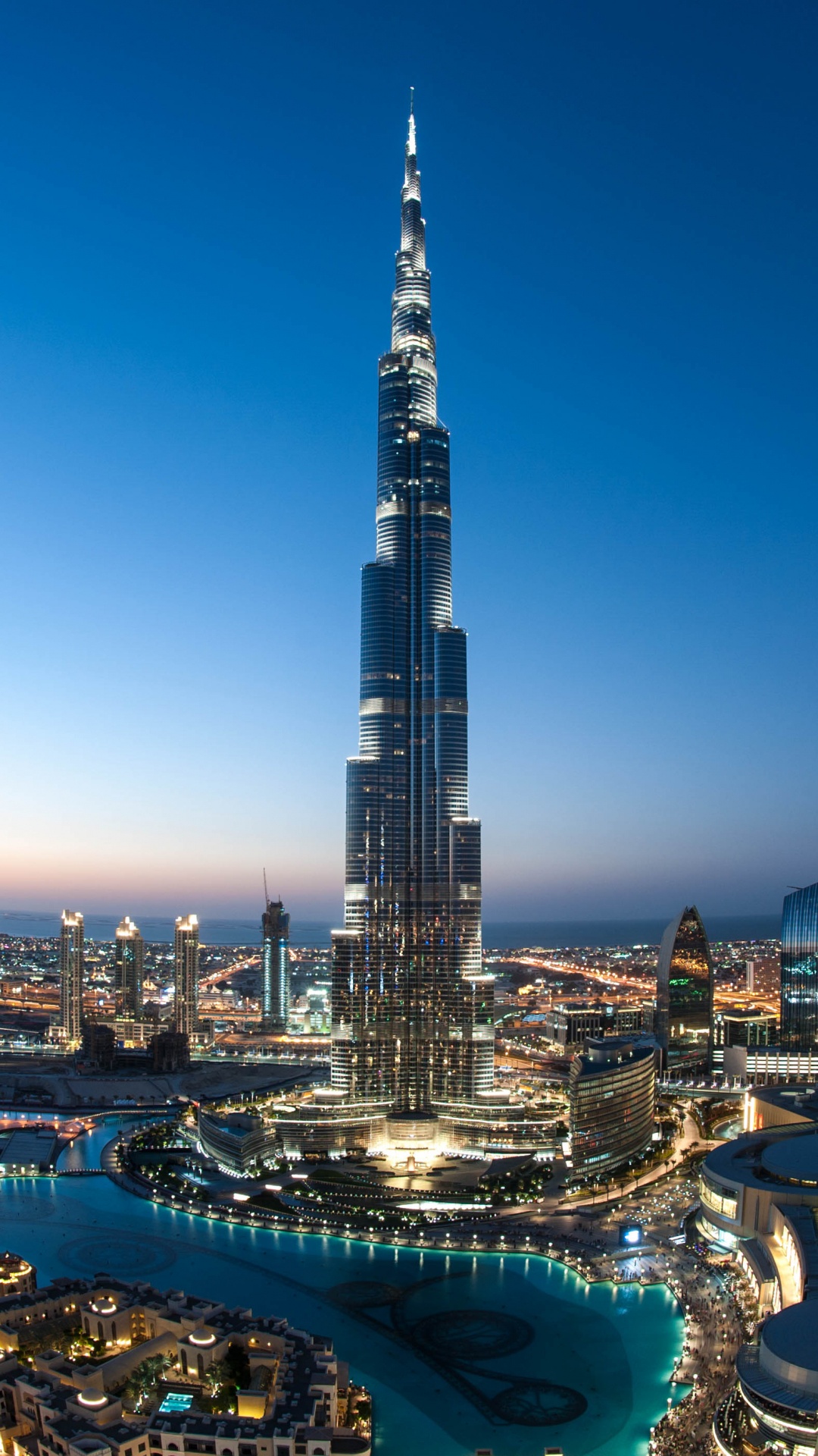 Skyline Der Stadt Bei Nacht Night. Wallpaper in 1080x1920 Resolution