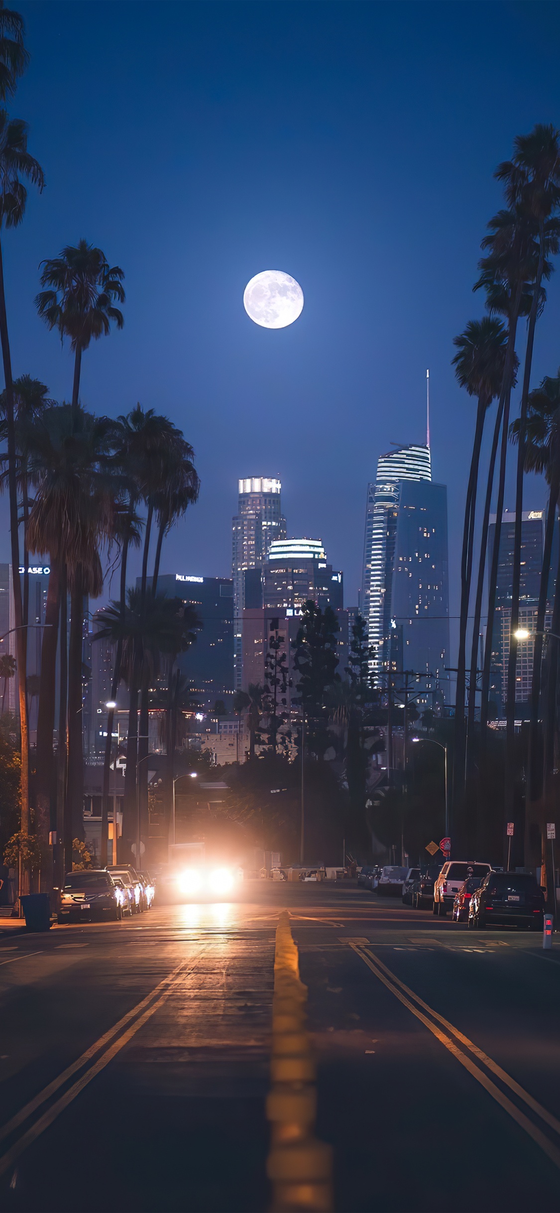 Edificio, Arquitectura, Ambiente, la Luz de Calle, Coche. Wallpaper in 1125x2436 Resolution