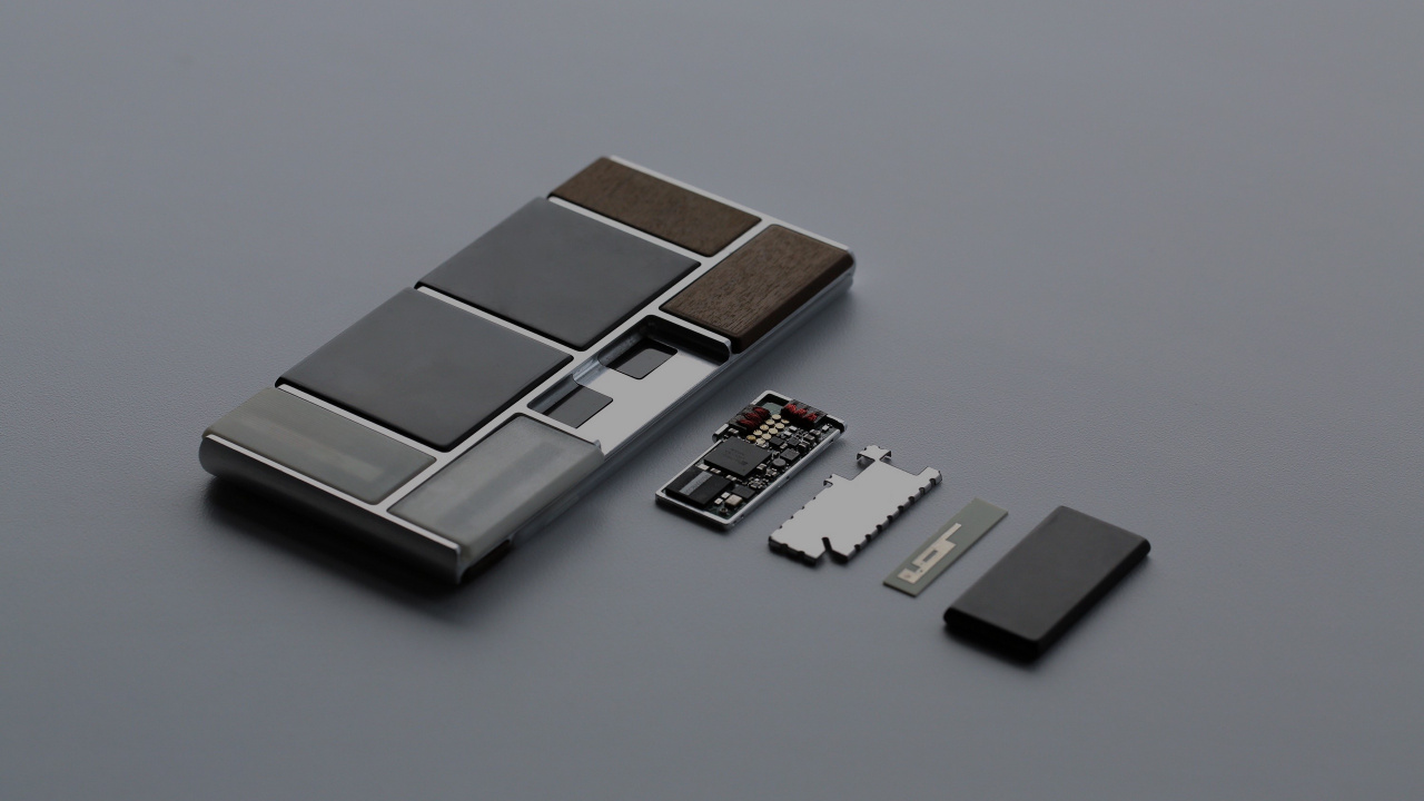 Ordinateurs Portables Argent et Noir. Wallpaper in 1280x720 Resolution