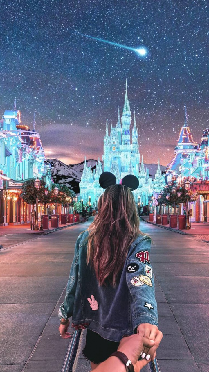 Tokyo Disneyland, Walt Disney World Resort, Disneyland Paris, Murad Osmann, Disneyland Park. Wallpaper in 720x1280 Resolution