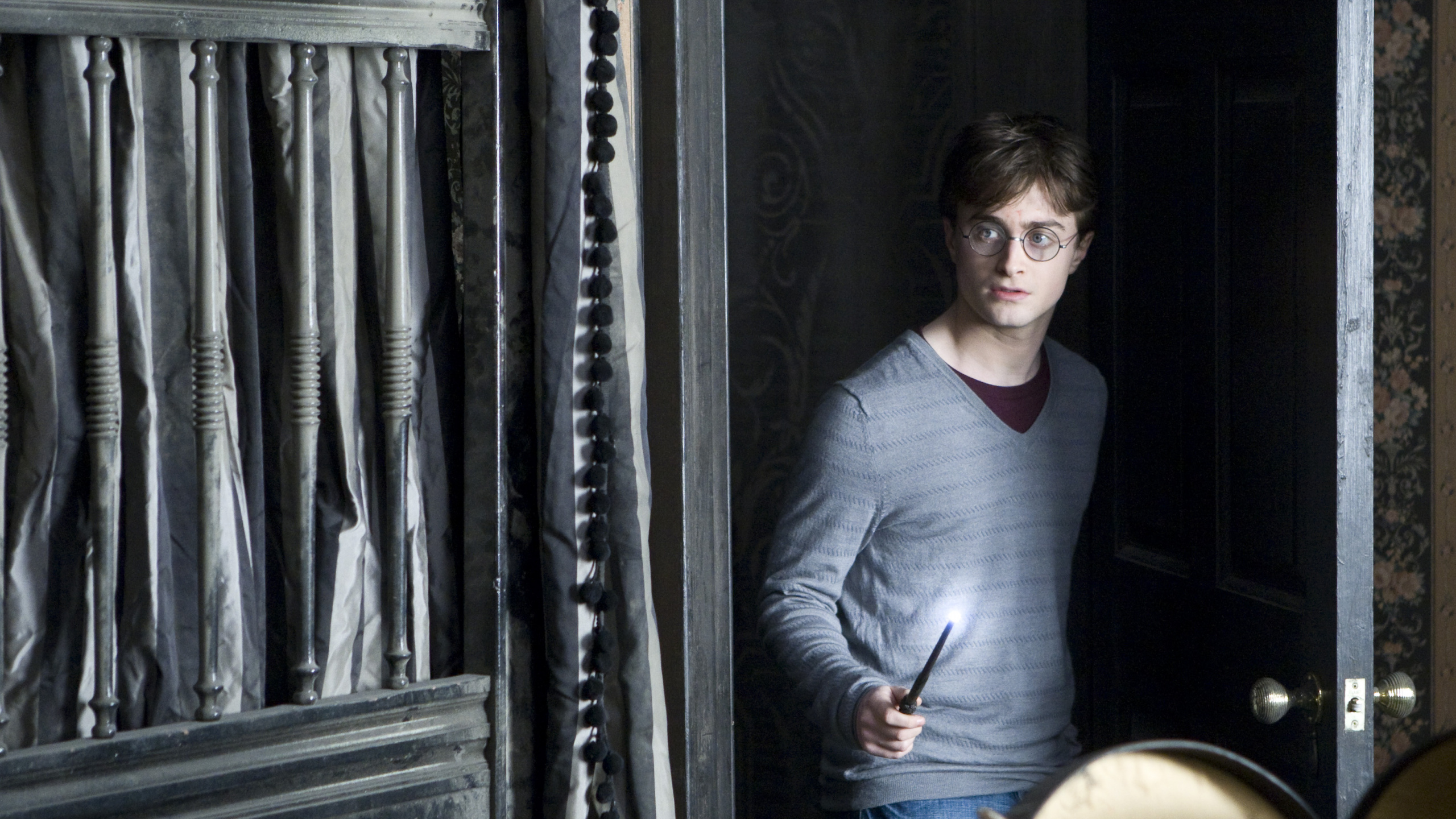 丹尼尔拉德克利夫, 哈利*波特, 赫敏, 牛仔裤, 联合王国 壁纸 2560x1440 允许