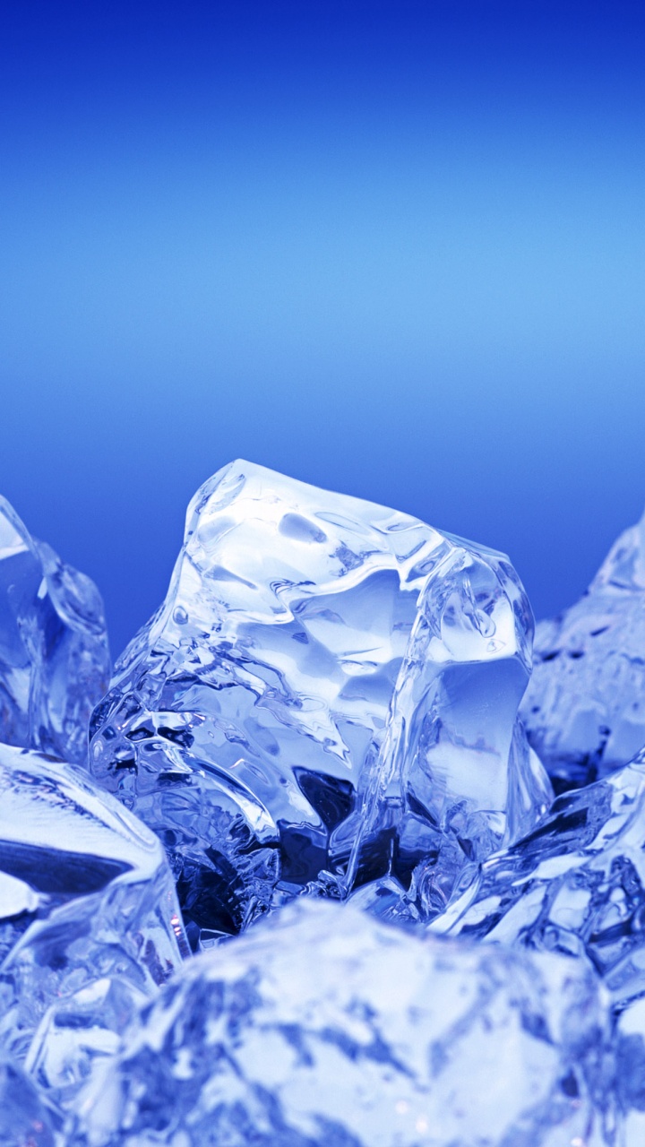 Gray and Black Stone Fragments. Wallpaper in 720x1280 Resolution