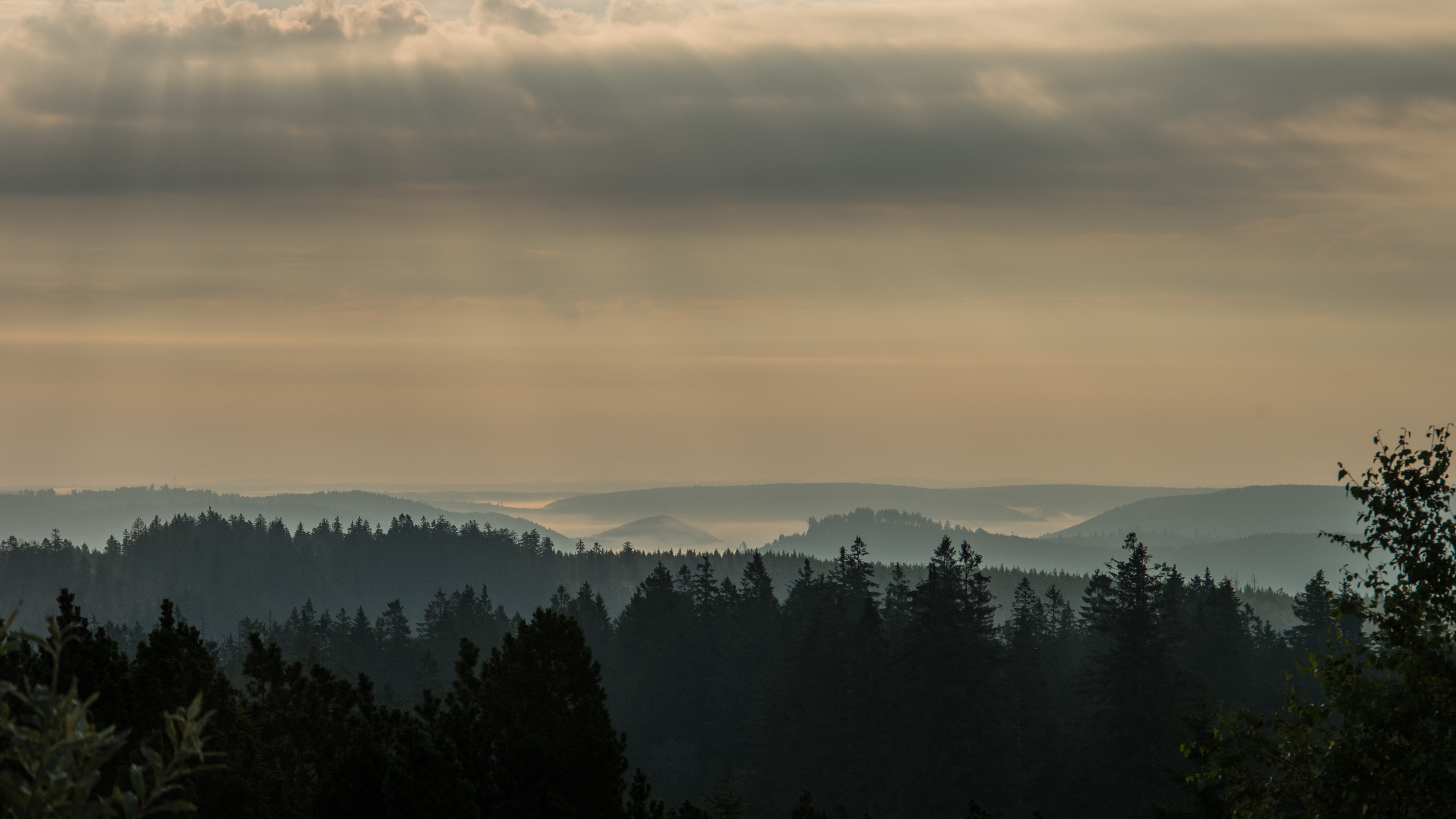 Morgen, Cloud, Natur, Bergigen Landschaftsformen, Bergkette. Wallpaper in 3840x2160 Resolution