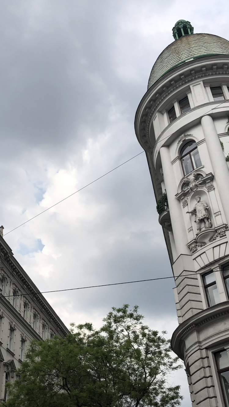 Hito, Ventana, Arquitectura, Fachada, Edificio. Wallpaper in 750x1334 Resolution