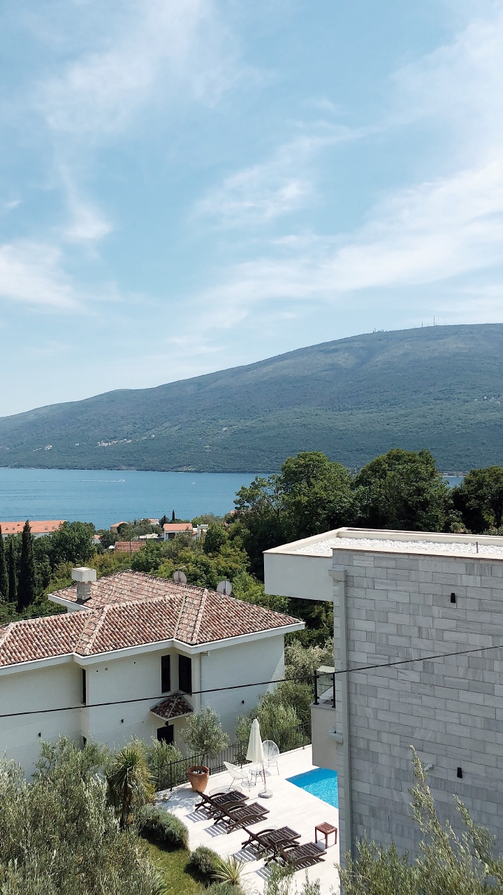 房地产, 高地, 的房子, 屋顶, 土地很多 壁纸 720x1280 允许