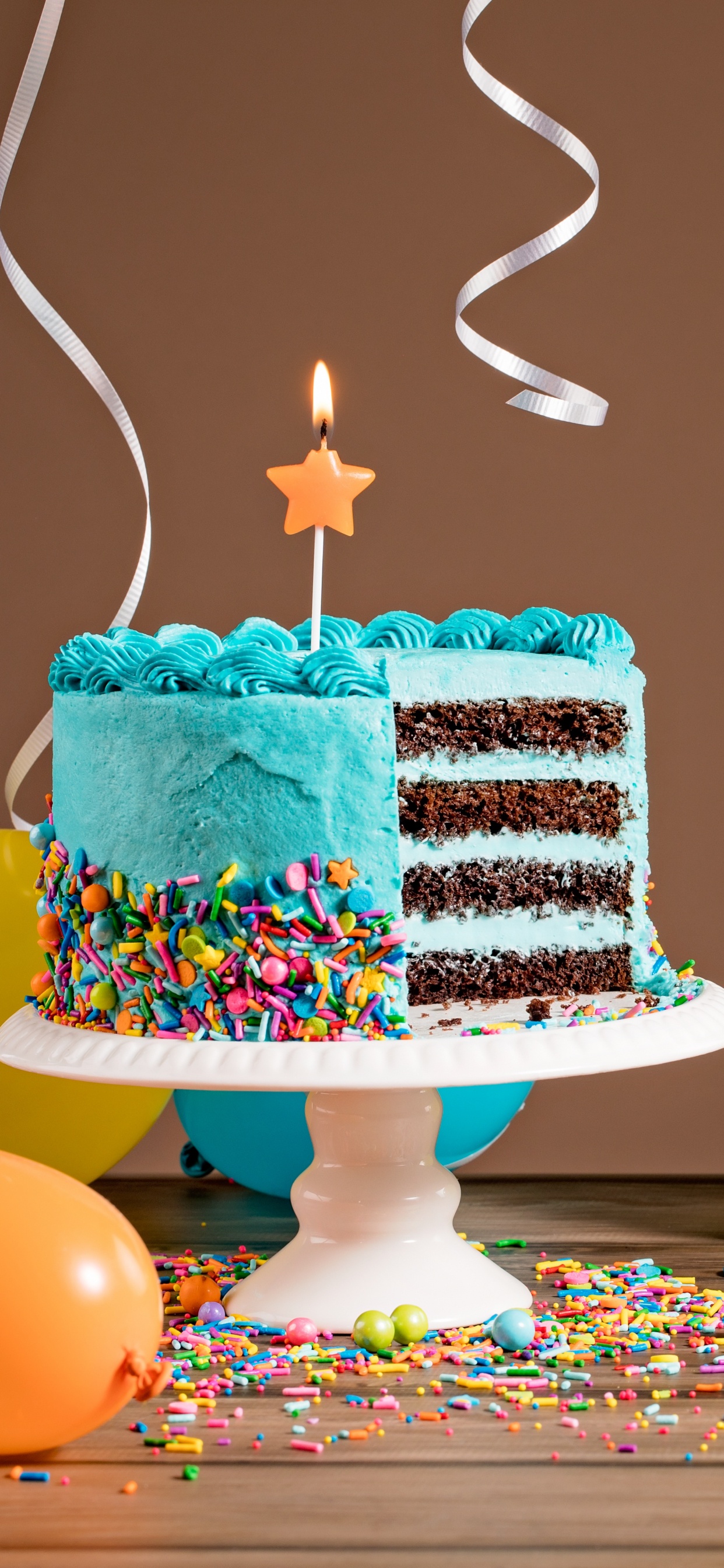 Pastel de Cumpleaños, Cumpleaños, Decoración de la Torta, Crema de Mantequilla, Postre. Wallpaper in 1242x2688 Resolution