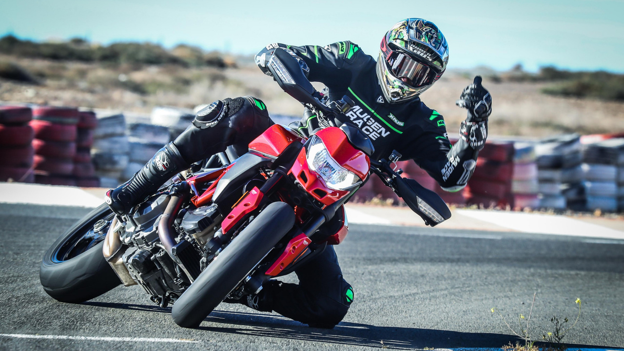 Ducati Hypermotard 950, 2019 Ducati Hypermotard 950 Sp, Motorrad, Ducati, Ducati Panigale V4. Wallpaper in 1280x720 Resolution