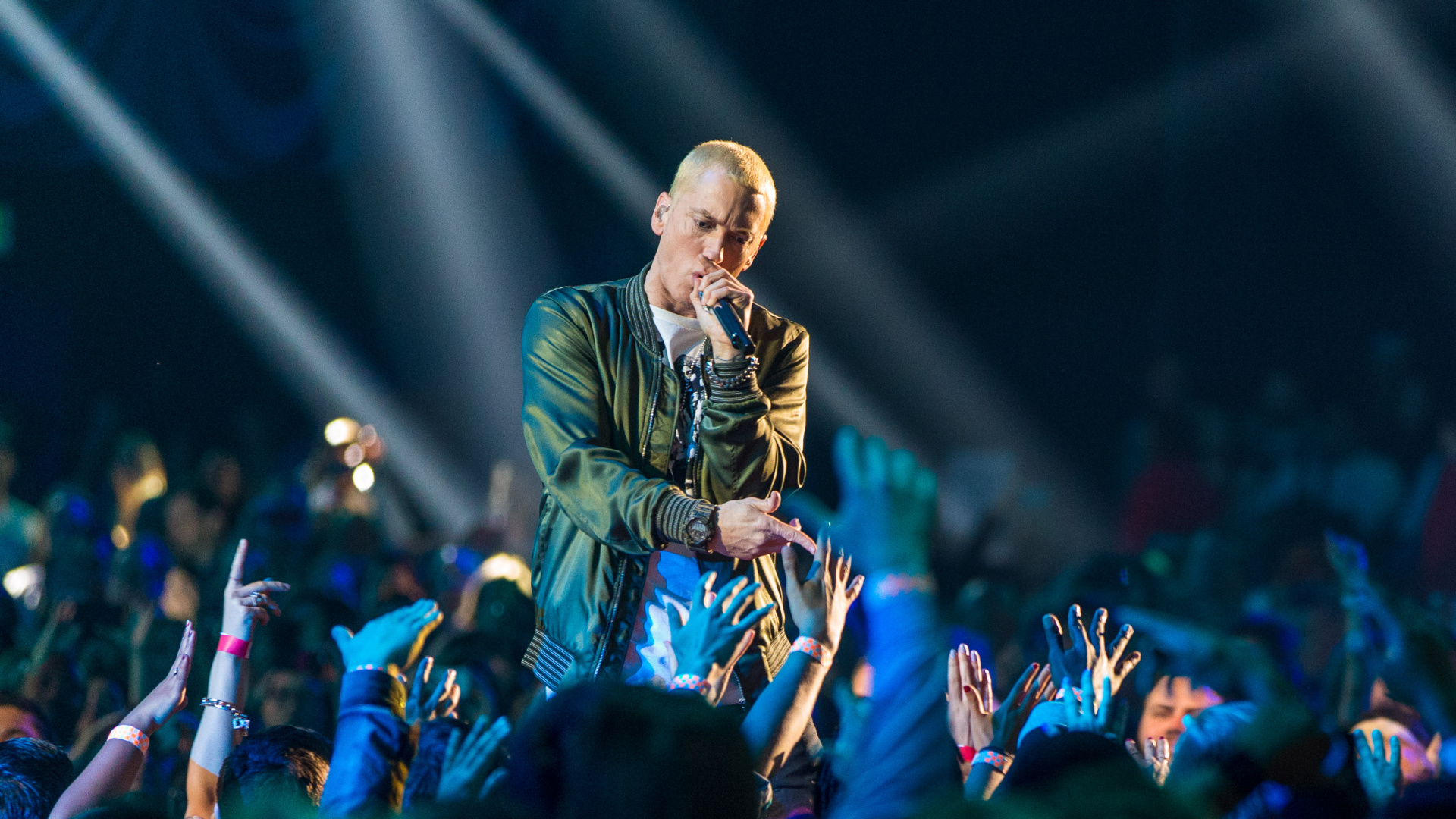 Download 1920x1080 Wallpaper Eminem, Rapper, Hip Hop Music, Performance, Entertainment Eminem, Rapper, Hip Hop Music, Performance, Entertainment. Wallpaper in 1920x1080 Resolution