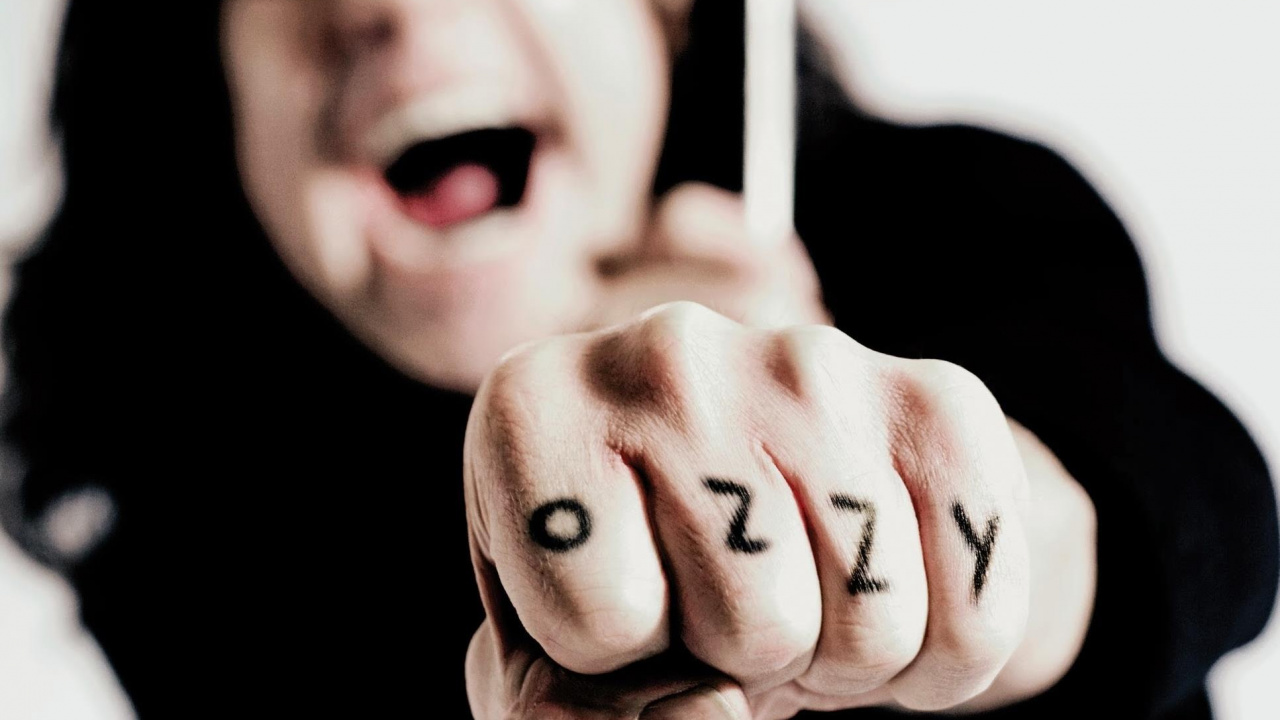 Heavy Metal, Hard Rock, Smile, Finger, Hand. Wallpaper in 1280x720 Resolution