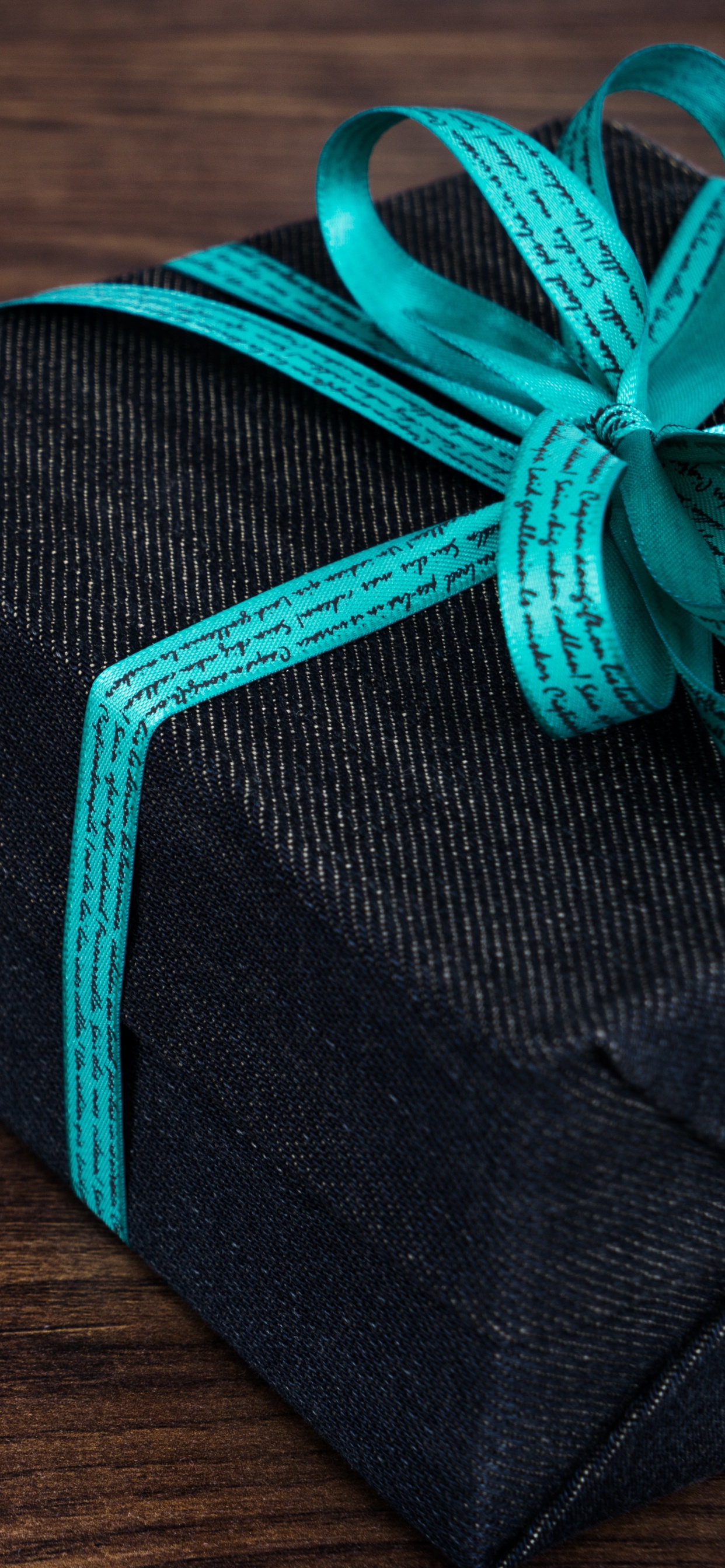 Gift, Gift Card, Blue, Laminate Flooring, Hardwood. Wallpaper in 1242x2688 Resolution