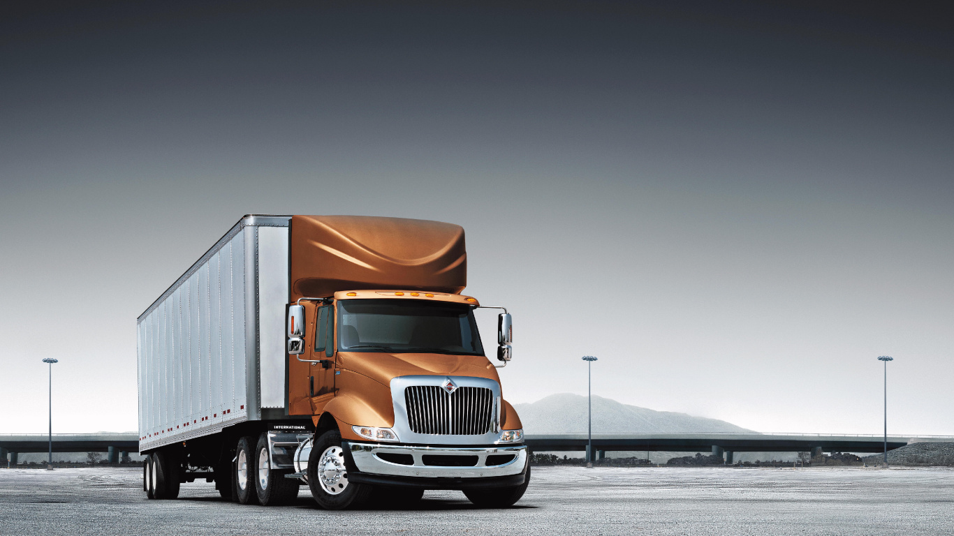 Brown and White Truck on Road During Daytime. Wallpaper in 1366x768 Resolution
