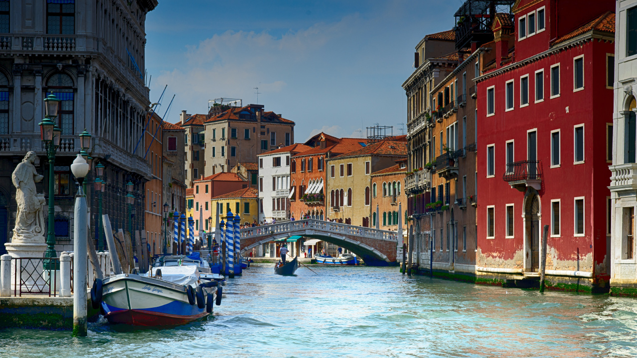 Gondola, Body of Water, Waterway, Water Transportation, Canal. Wallpaper in 1280x720 Resolution