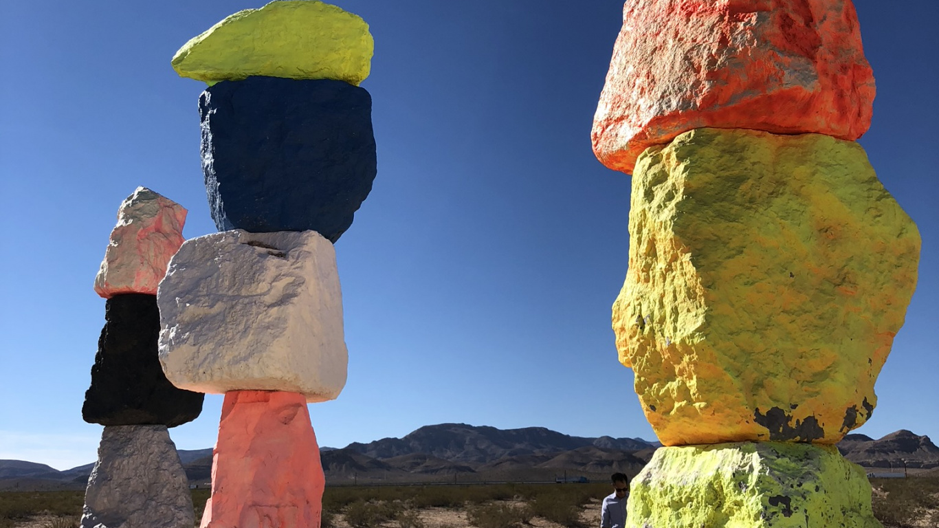 Las Vegas, Usa, Tourism, Headphones, Loudspeaker. Wallpaper in 1366x768 Resolution