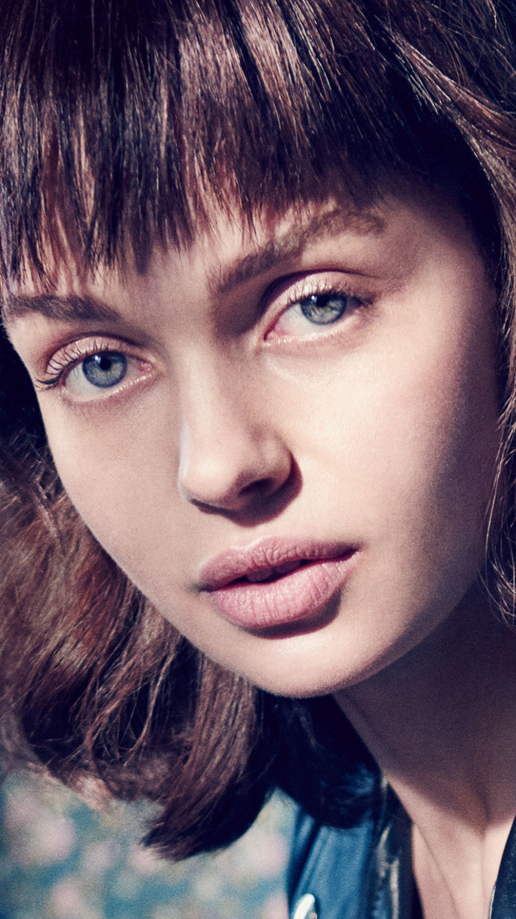 Belleza, Cabello, Peinado, Ceja, Nariz. Wallpaper in 750x1334 Resolution