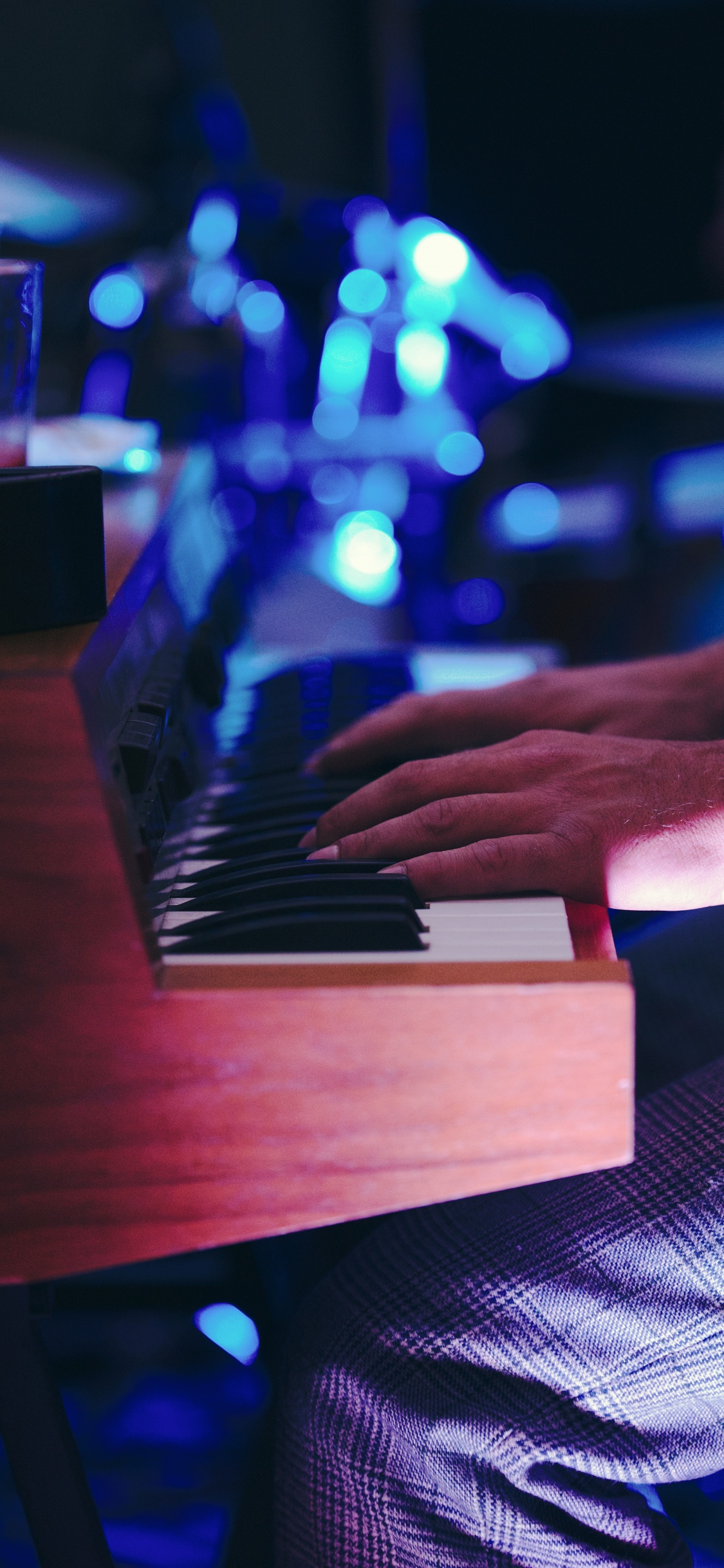 Organo, Teclado Musical, Sica, Instrumento Electrónico, Músico. Wallpaper in 1125x2436 Resolution