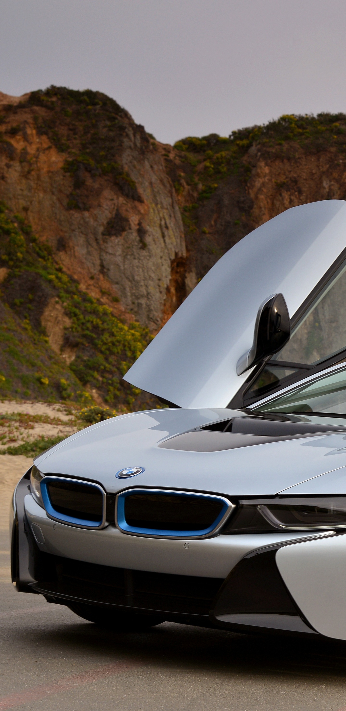 Weißer Und Schwarzer Porsche 911. Wallpaper in 1440x2960 Resolution