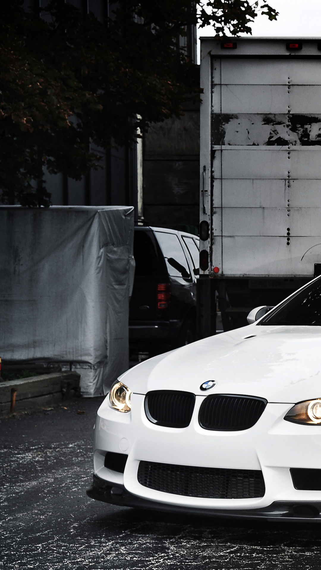 White Porsche 911 Parked in Garage. Wallpaper in 1080x1920 Resolution