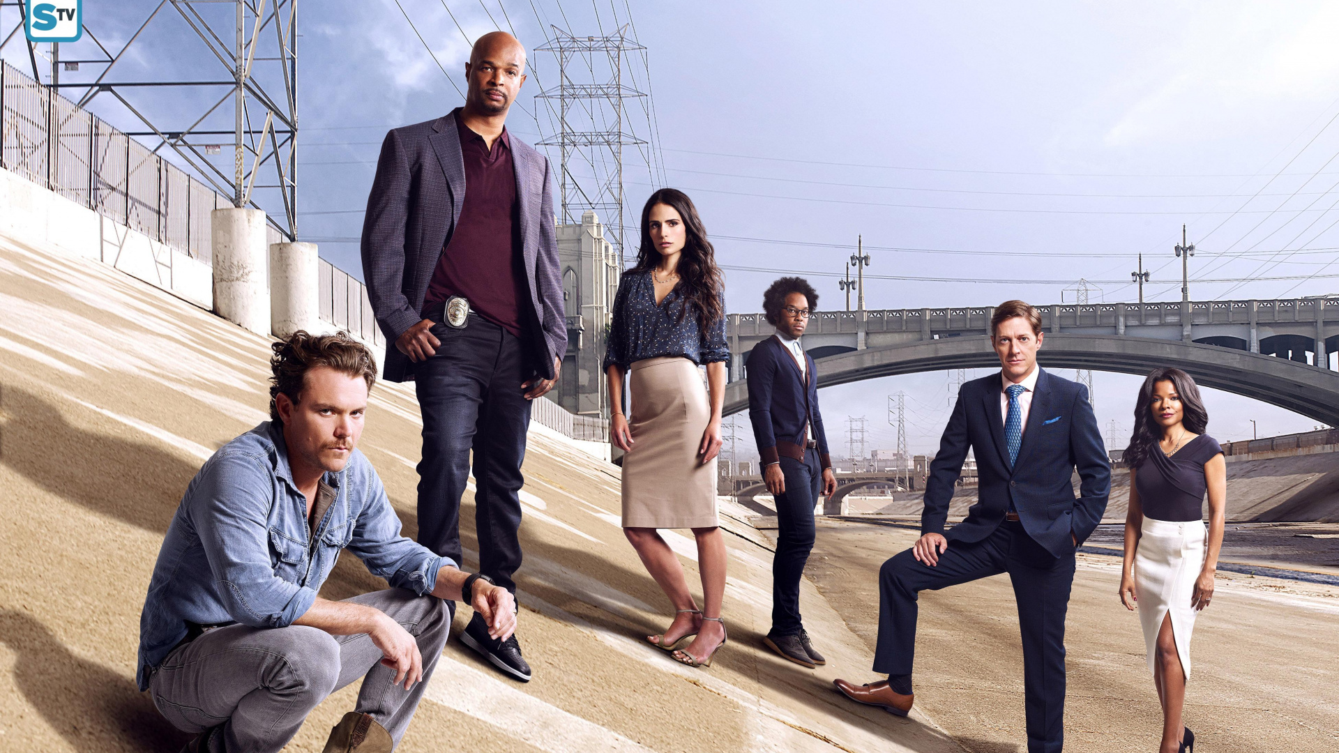 Hombre Con Chaqueta de Traje Negro y Mujer Con Camisa de Vestir Negra. Wallpaper in 1920x1080 Resolution