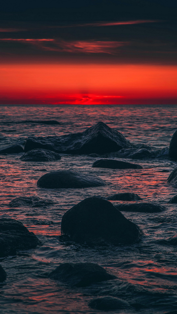 Mar, Puesta, Agua, Afterglow, Naranja. Wallpaper in 750x1334 Resolution