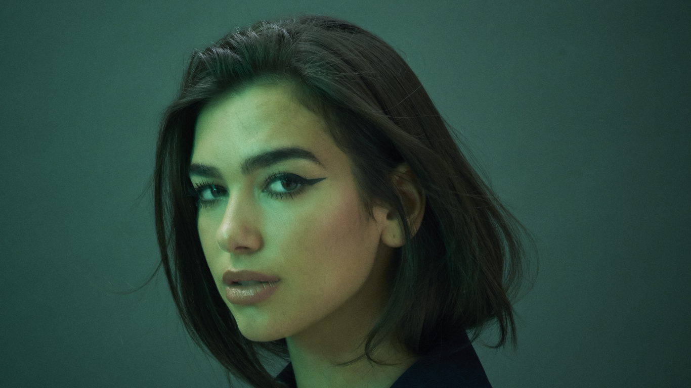 Dua Lipa, Cabello, Ceja, Peinado, Verde. Wallpaper in 1366x768 Resolution