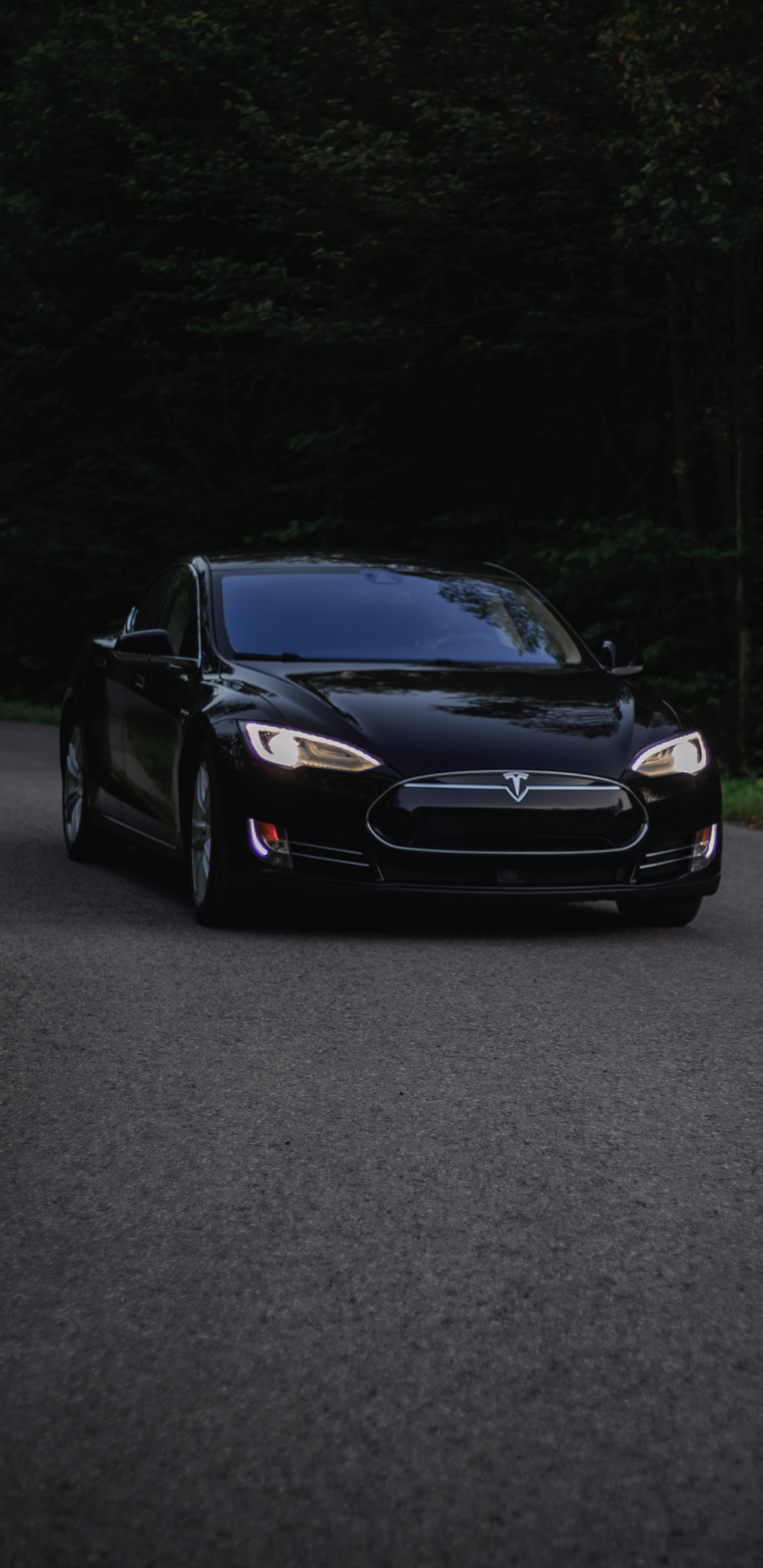 Black Car on Gray Asphalt Road. Wallpaper in 1440x2960 Resolution