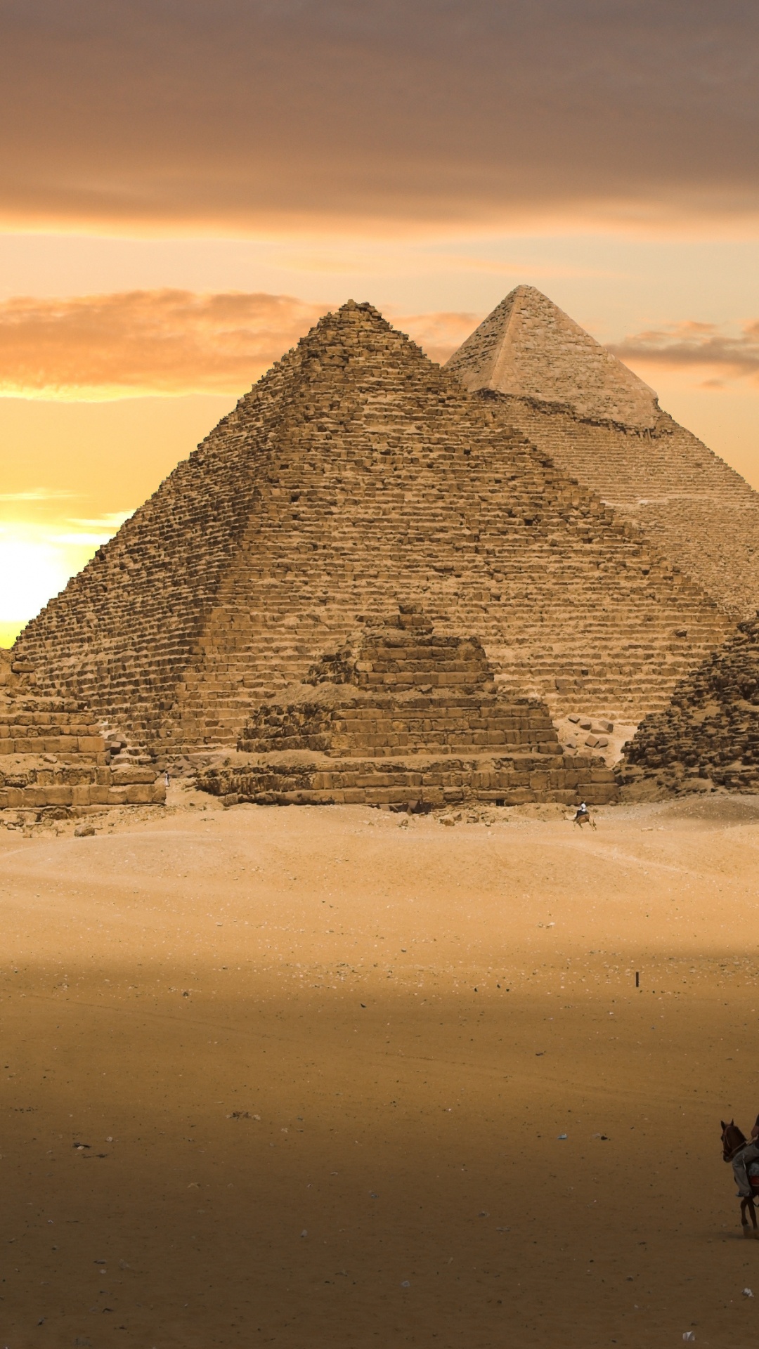 Leute, Die Tagsüber am Strand Spazieren Gehen. Wallpaper in 1080x1920 Resolution