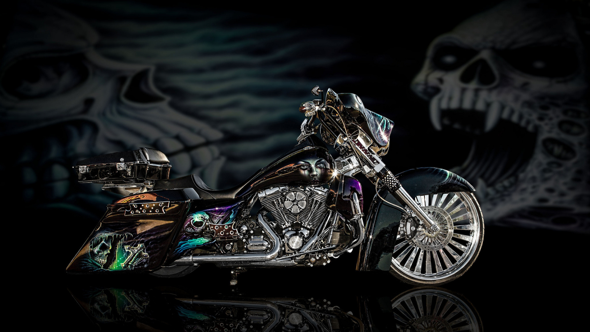 Black and Silver Cruiser Motorcycle. Wallpaper in 1920x1080 Resolution