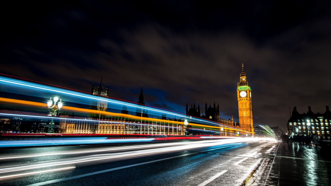 Time Lapse Photography of City Lights During Night Time. Wallpaper in 1366x768 Resolution