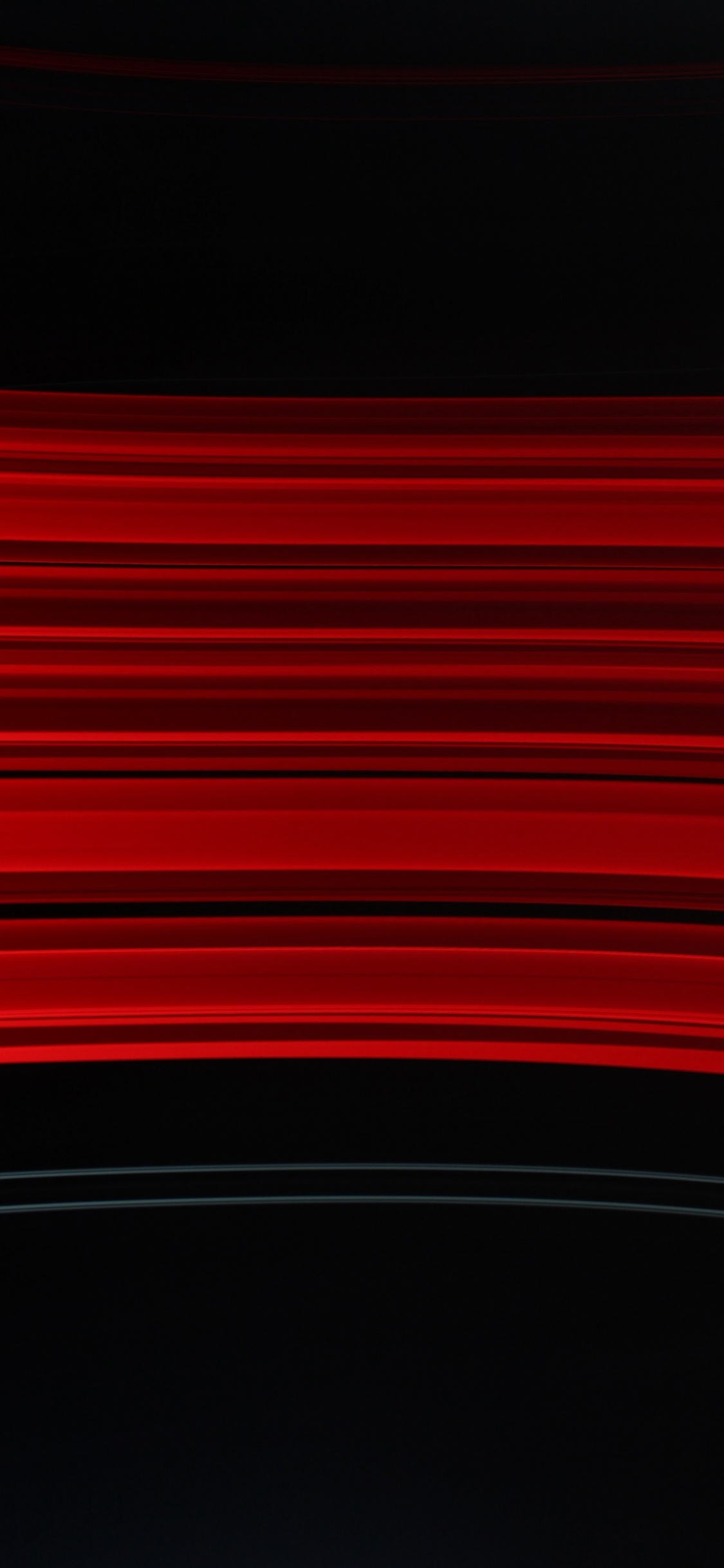 Traînées Lumineuses Rouges et Blanches. Wallpaper in 1125x2436 Resolution