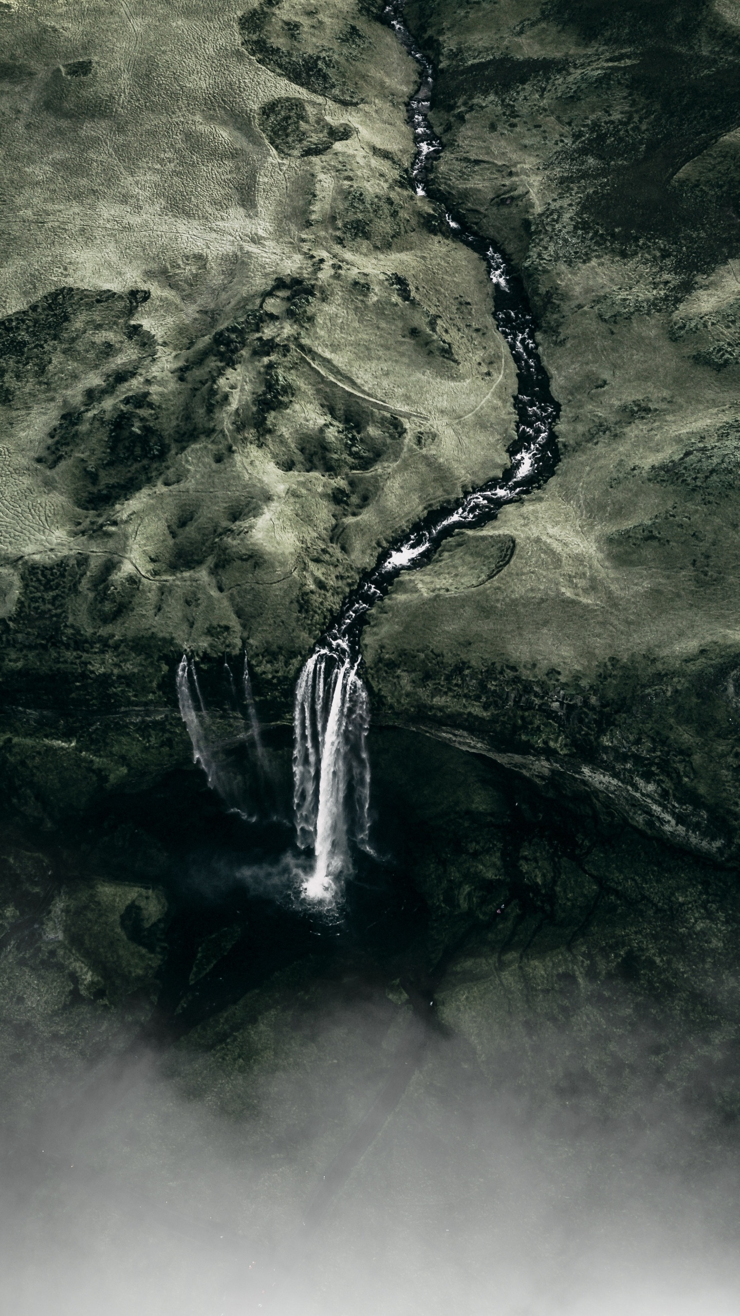 Wasser, Wasserressourcen, Wasserfall, Naturlandschaft, Wasserlauf. Wallpaper in 1440x2560 Resolution
