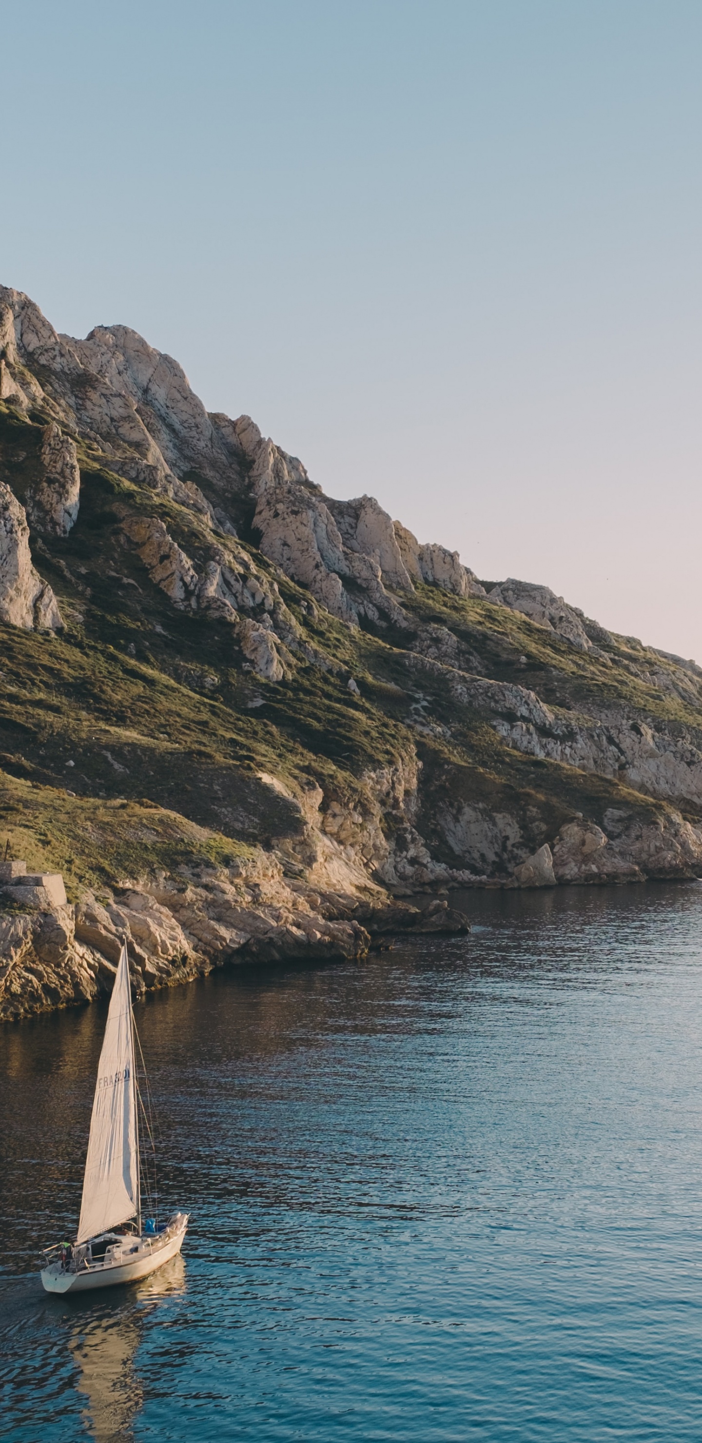 Guide Marseille, Marseille Provence Airport, Travel, Cheap, Car Rental. Wallpaper in 1440x2960 Resolution