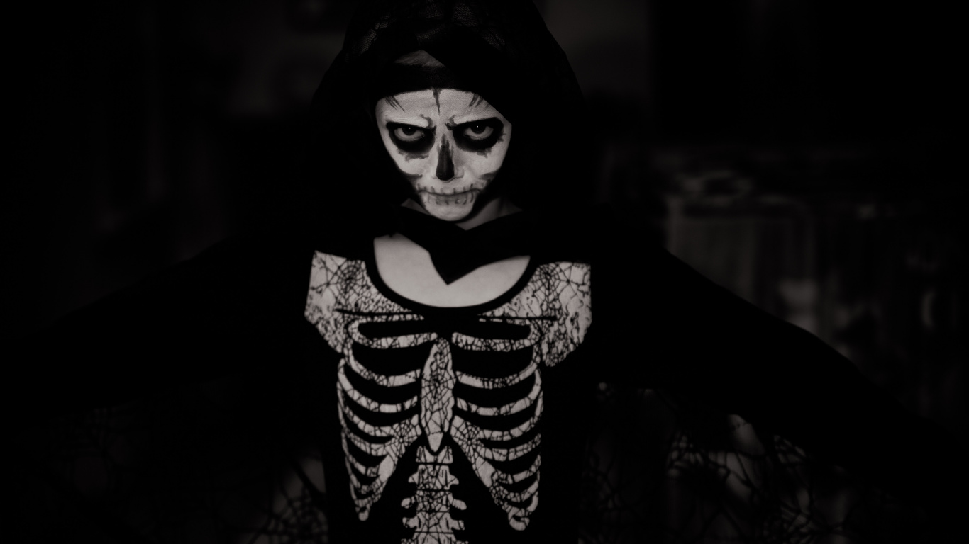 Costume, Noir, Squelette, Obscurité, Monochrome. Wallpaper in 1366x768 Resolution