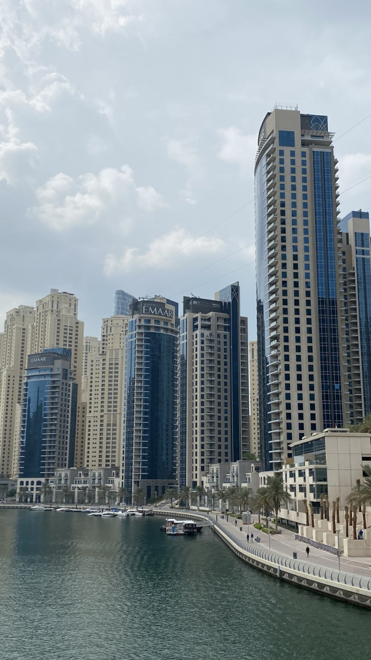 Dubai, Dubai Marina, Tower Block, Daytime, Condominium. Wallpaper in 750x1334 Resolution