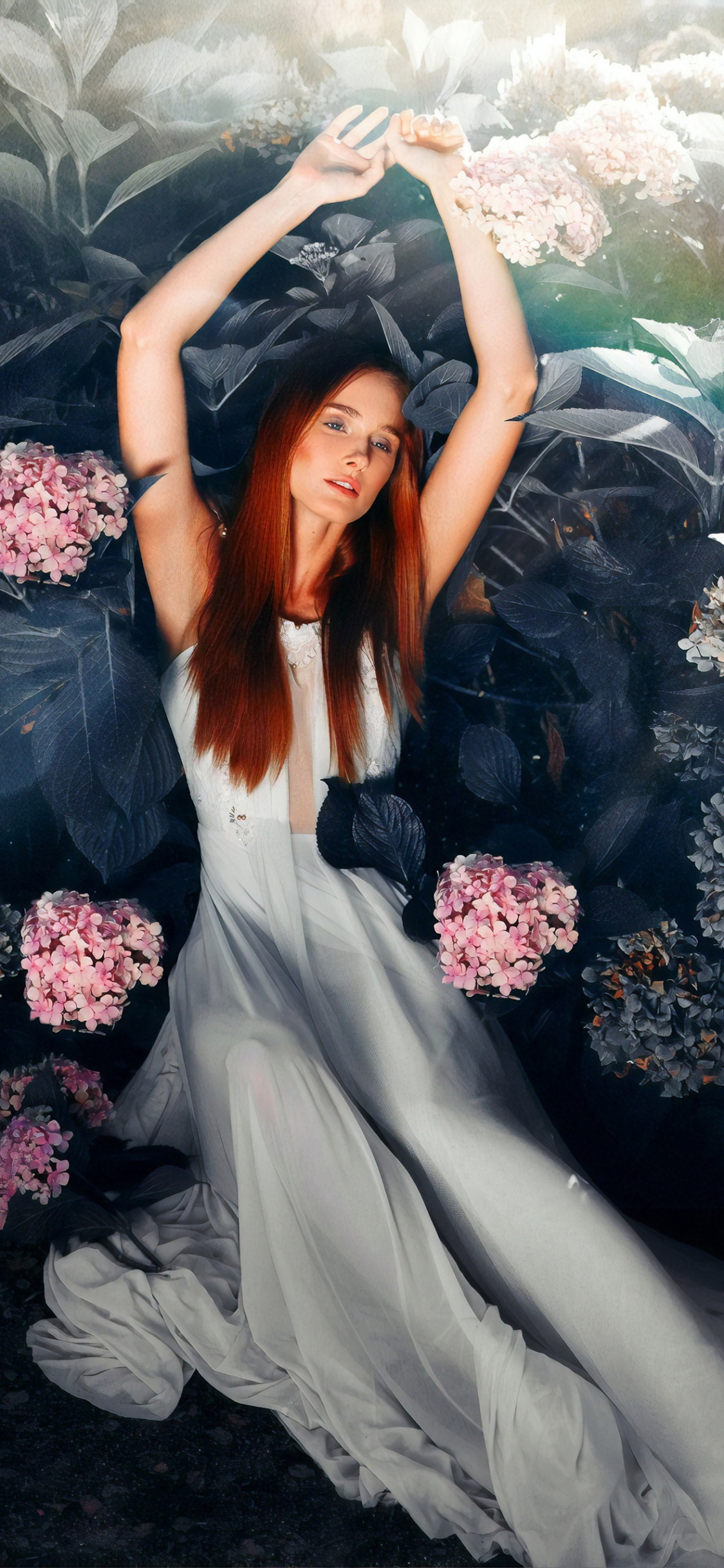 Belleza, Rosa, Vestido, Reflexión, Mano. Wallpaper in 1125x2436 Resolution