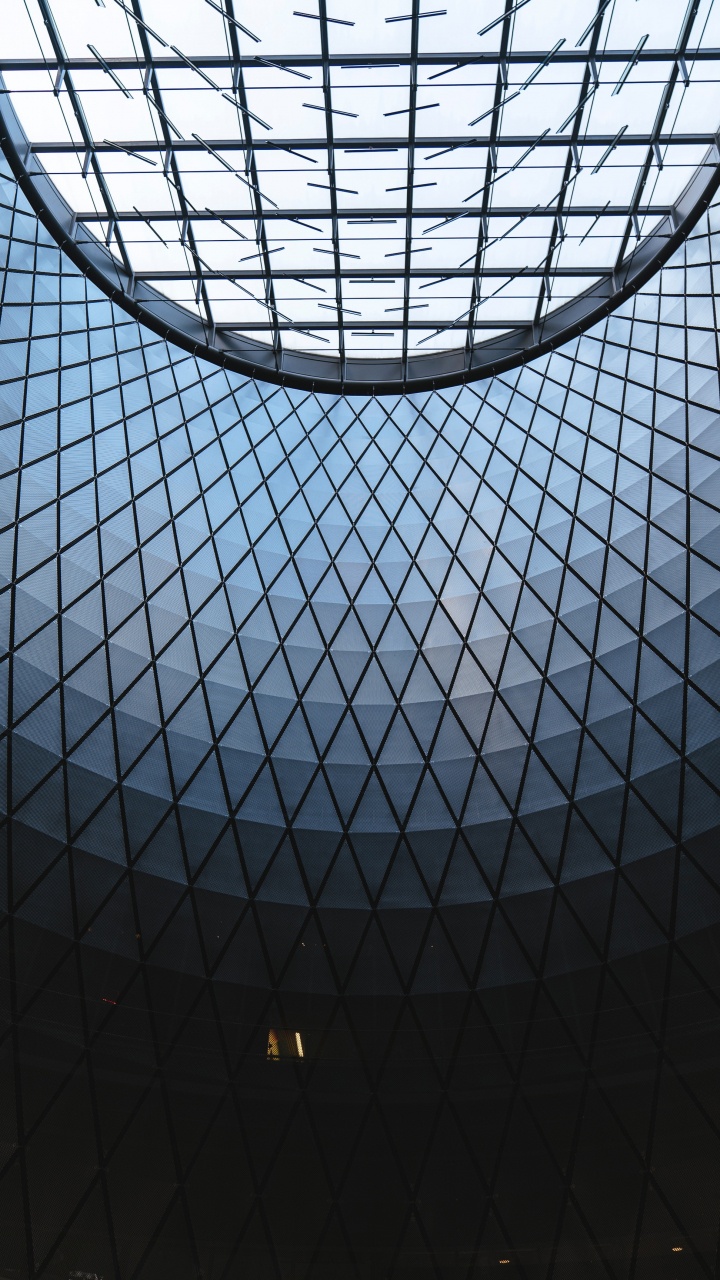 Edificio de Vidrio Con Marco de Metal Negro. Wallpaper in 720x1280 Resolution