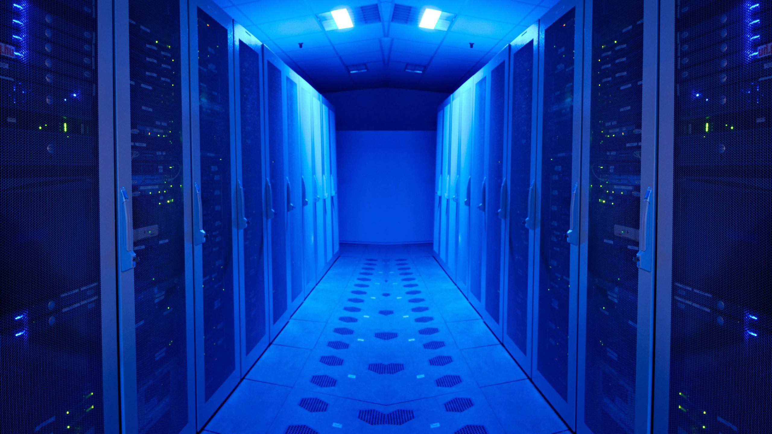 Carrelage Bleu et Blanc. Wallpaper in 2560x1440 Resolution