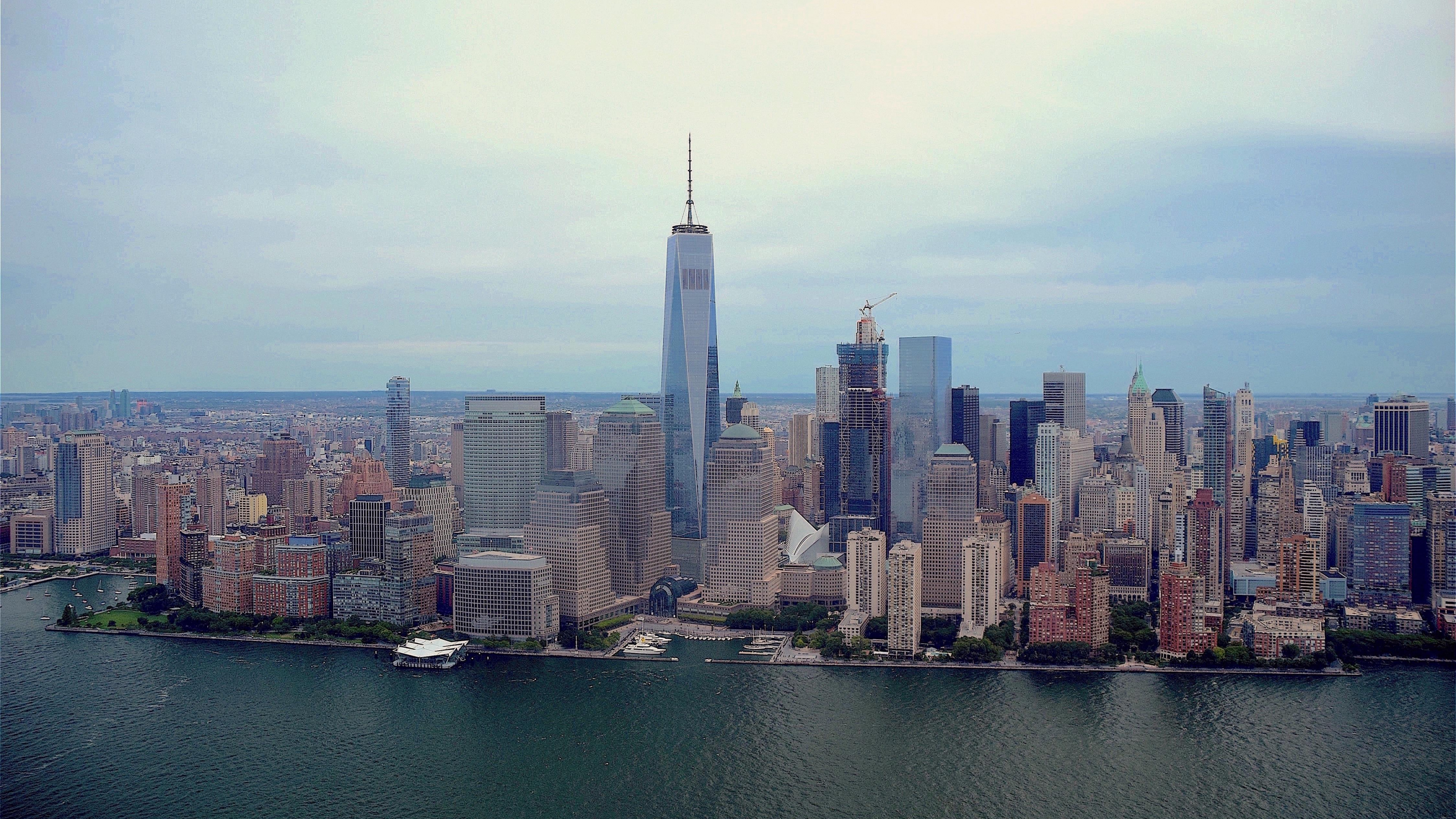 Horizon de la Ville Sous le Ciel Bleu Pendant la Journée. Wallpaper in 3840x2160 Resolution
