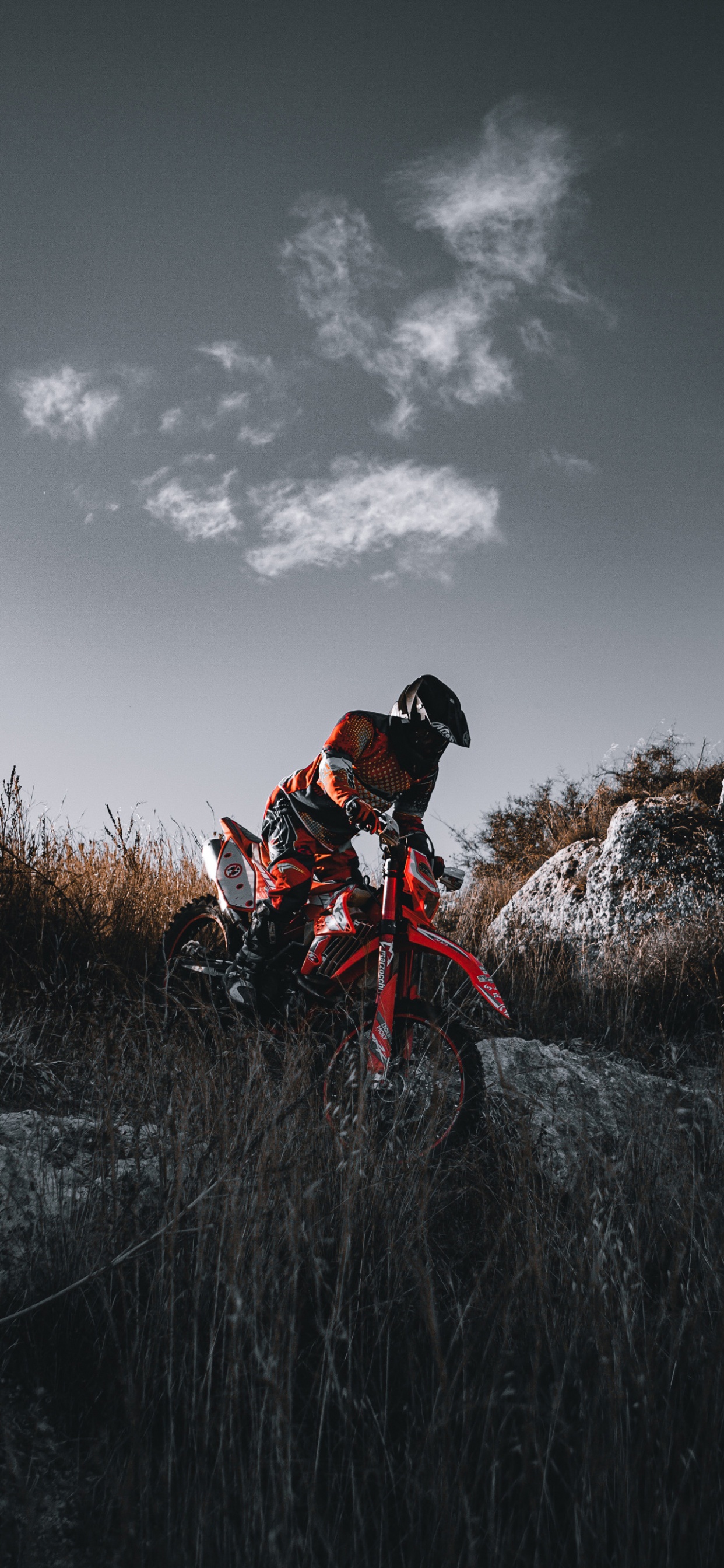 Motocicleta, Enduro, Neumatico, Rueda, Motocross. Wallpaper in 1242x2688 Resolution