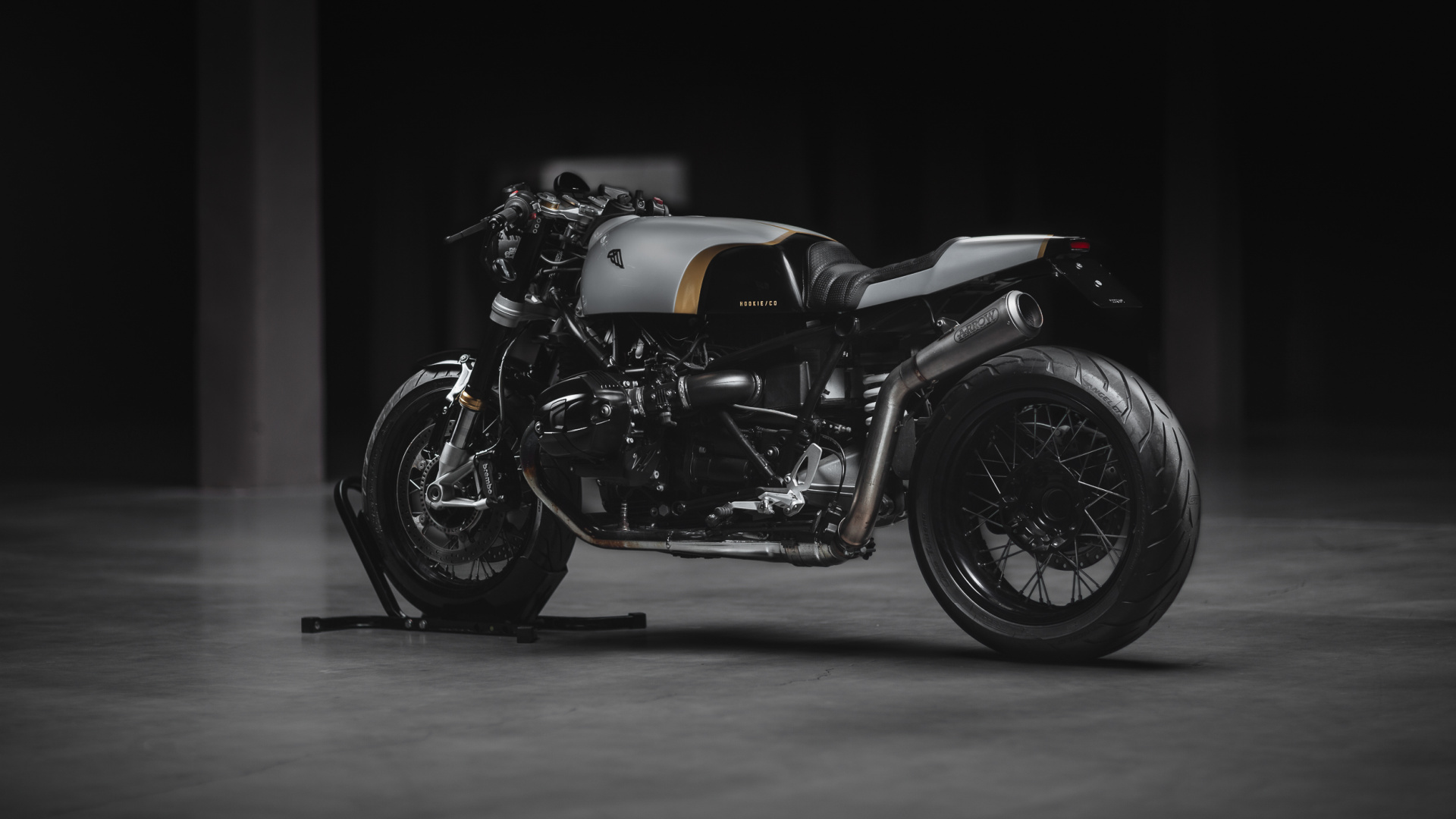 Black and Gray Motorcycle in a Dark Room. Wallpaper in 1920x1080 Resolution