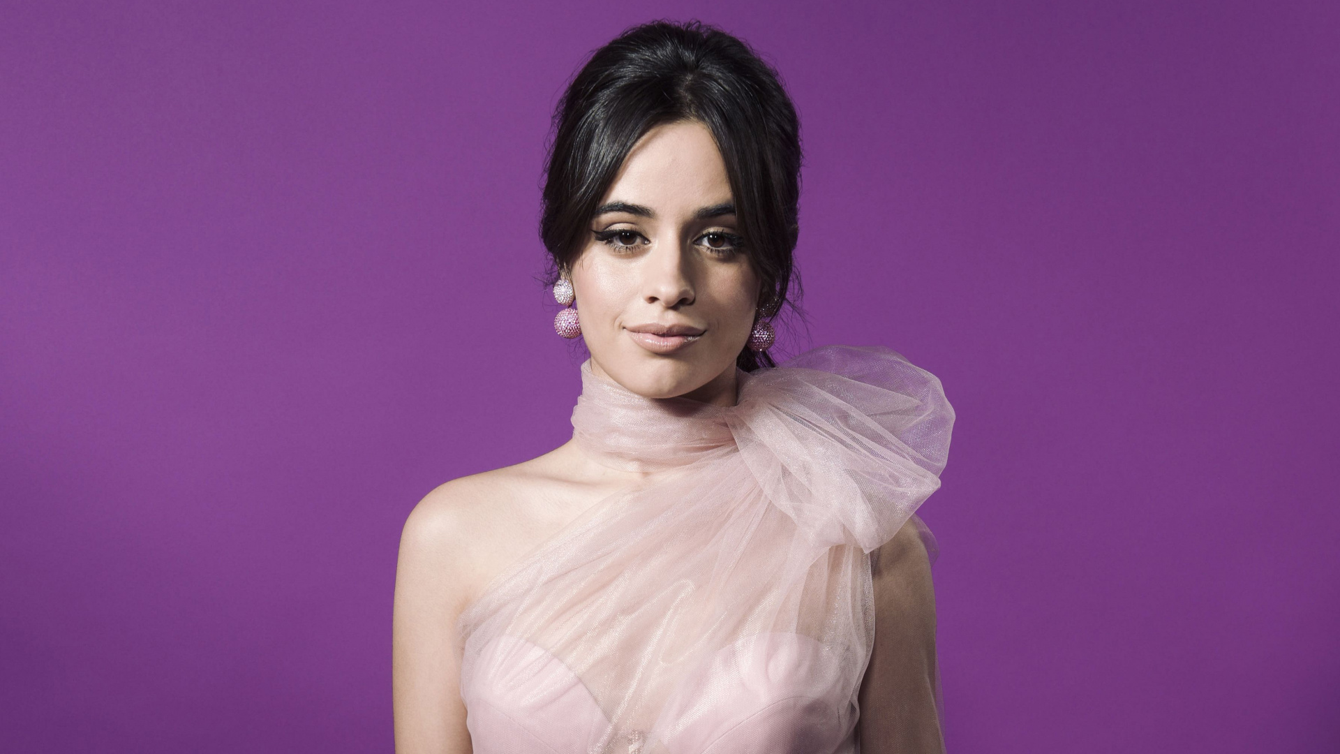 Camila Cabello, Haar, Gesicht, Purpur, Veilchen. Wallpaper in 1920x1080 Resolution
