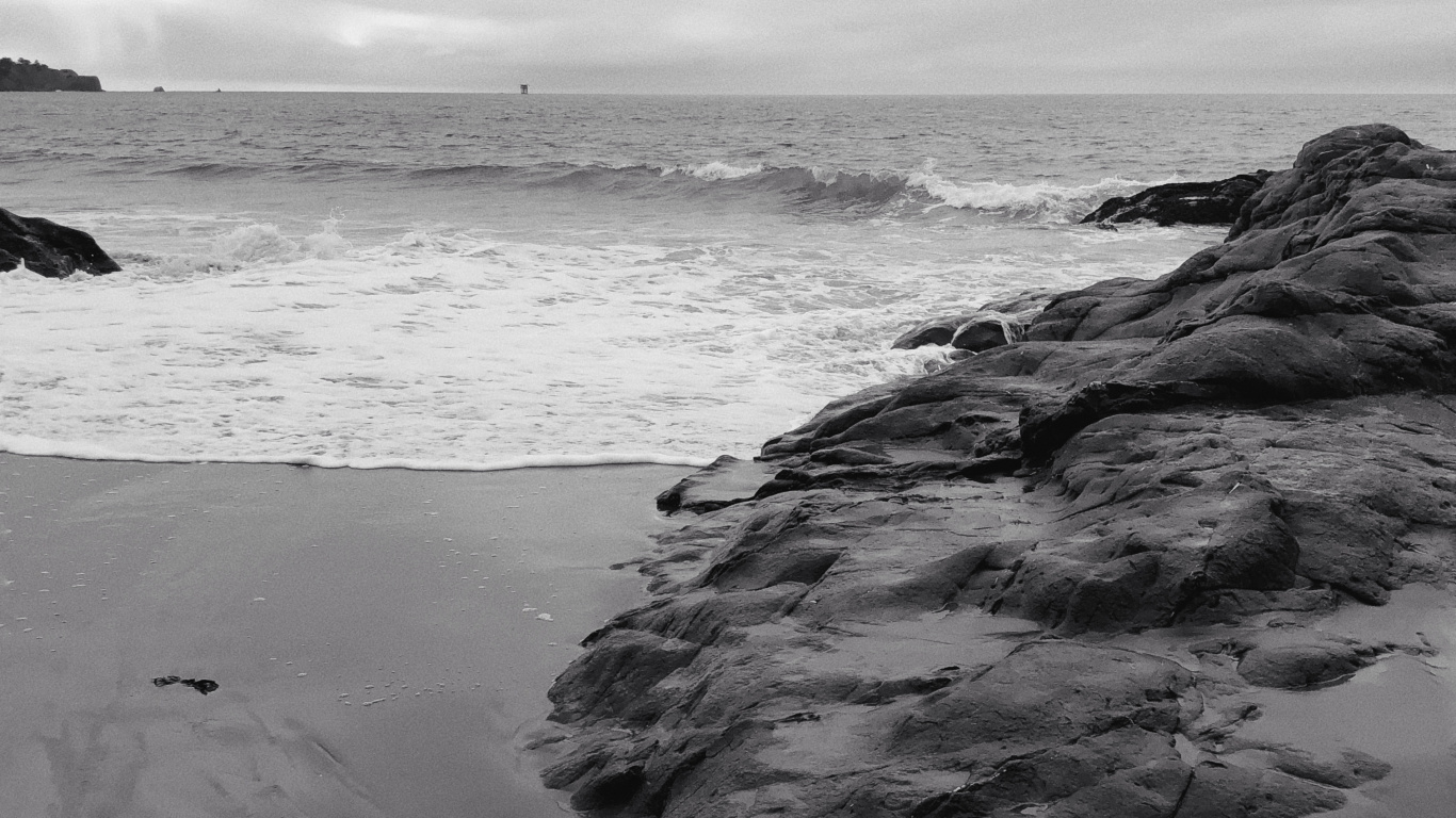 Sea, Fluid, Liquid, Ocean, Coast. Wallpaper in 1366x768 Resolution