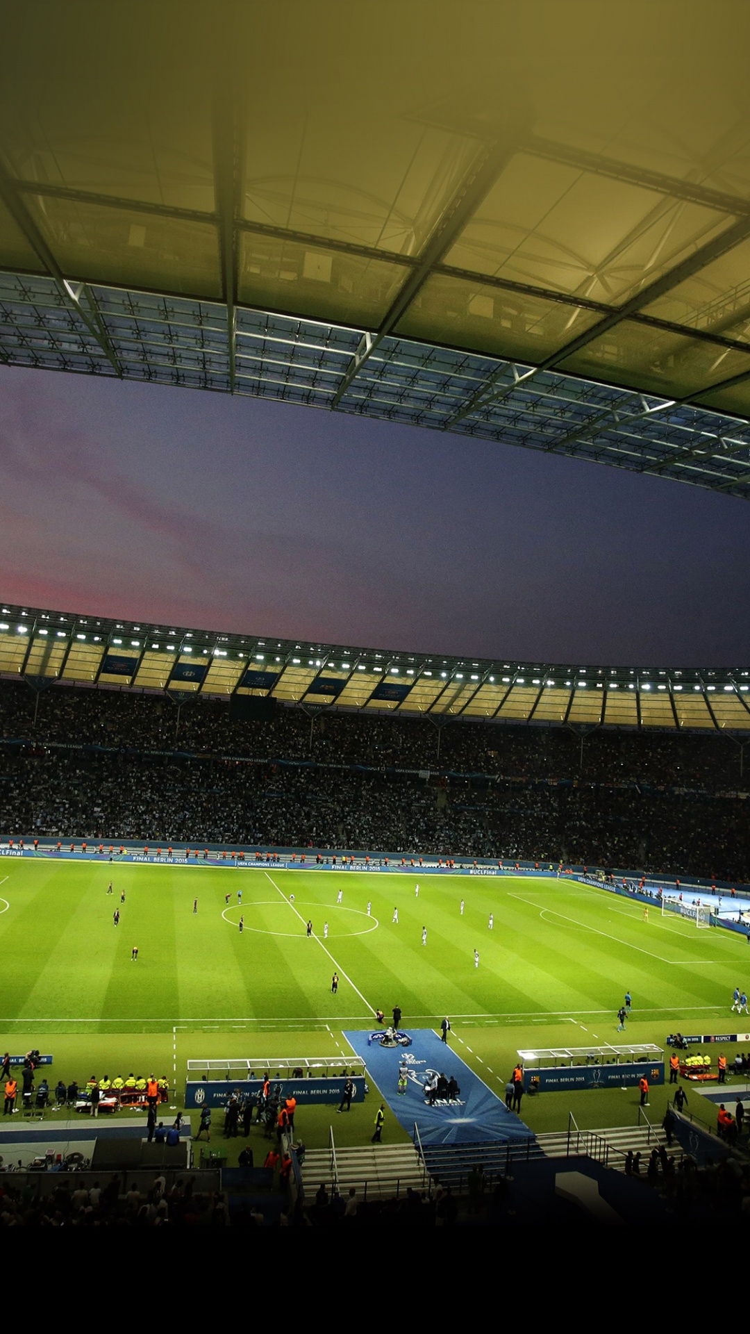 Atmosphäre, Feldhaus, Gras, Ballspiel, Freizeit. Wallpaper in 1080x1920 Resolution